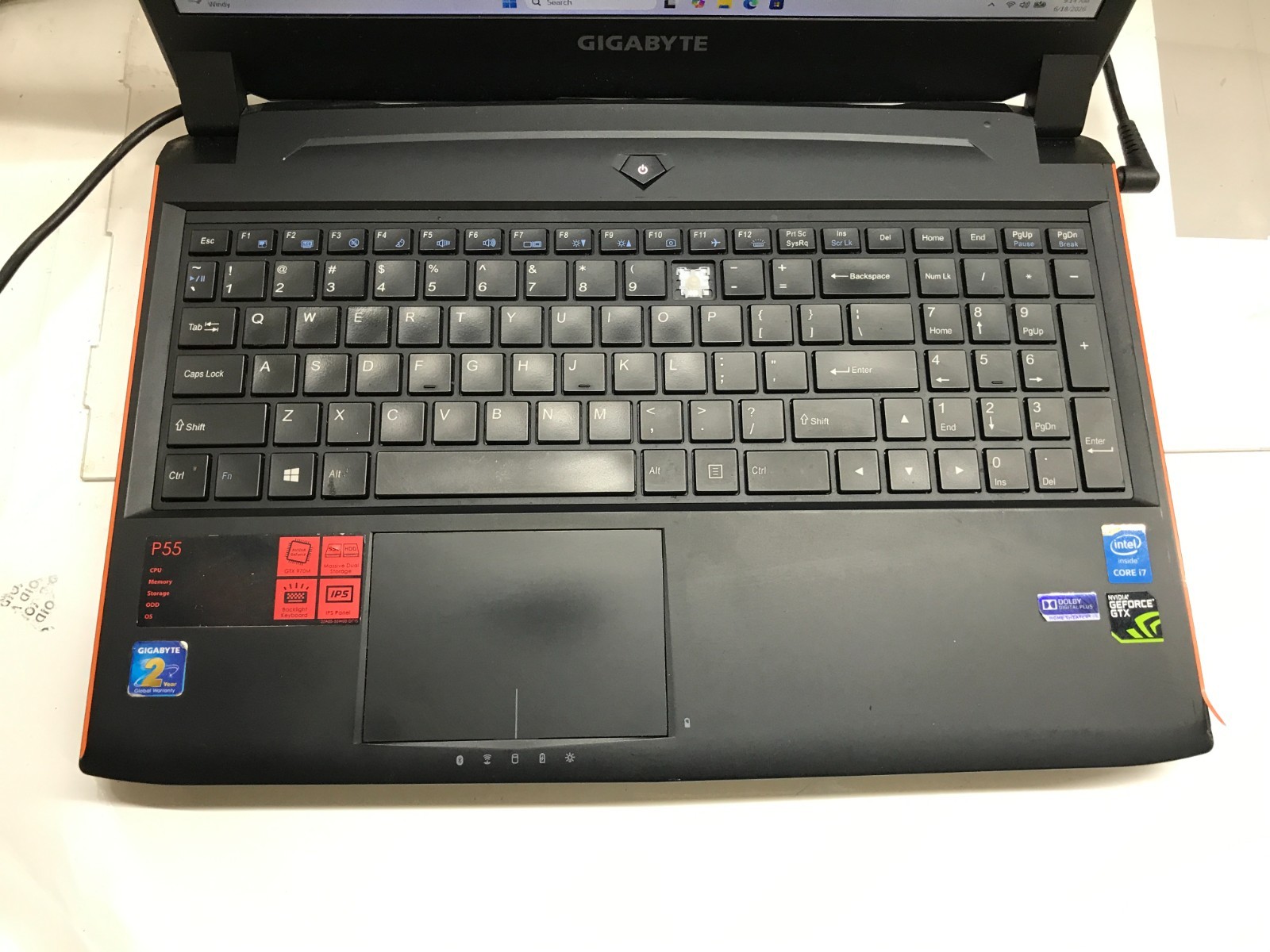 GIGABYTE P55V4 i7-5700HQ@2.70GHz 8GB RAM 128GB SSD W11P GEFORCE GTX 970M *READ