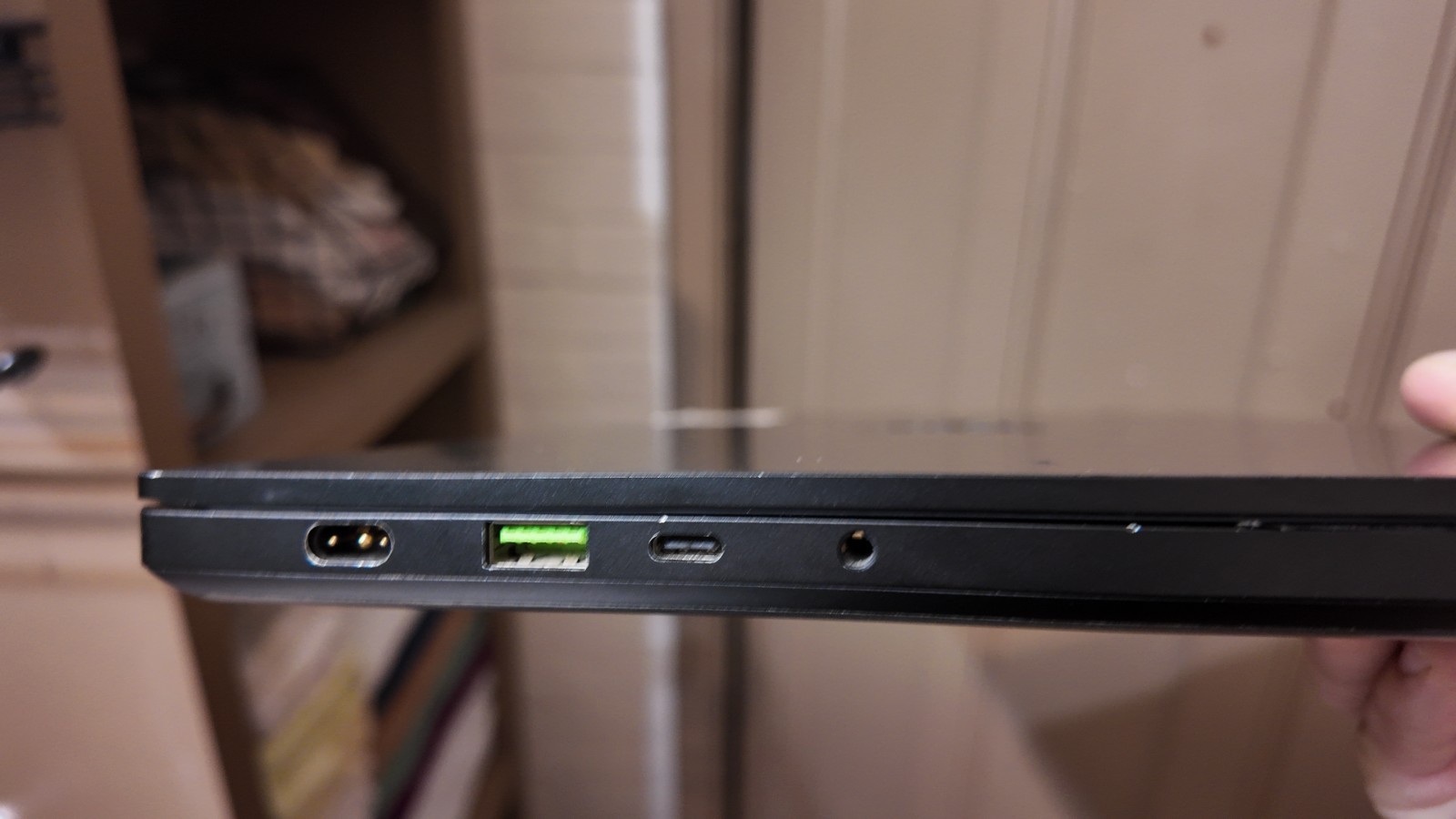 Razer Blade 14 2023 RZ09-0482 Ryzen 9 7940HS RTX 4070 16GB 1TB QHD+ 240Hz