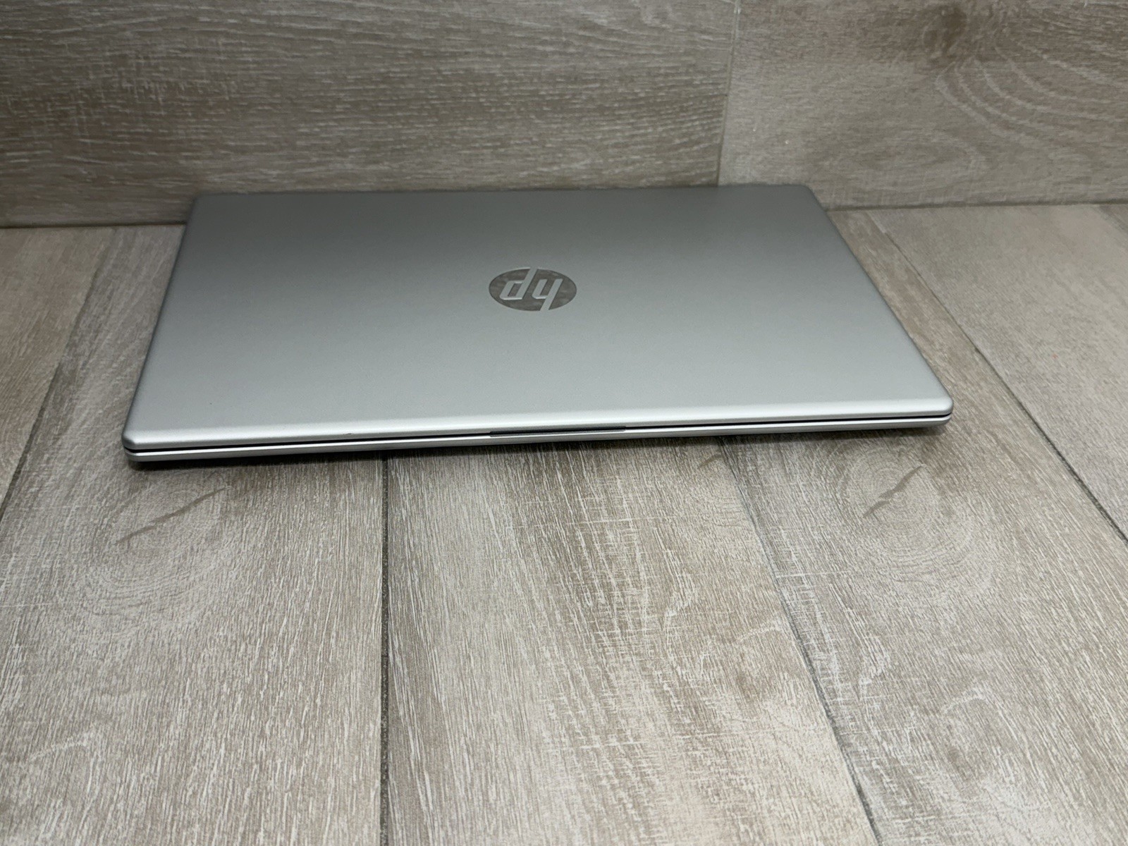 HP 15-FD0127DX 15.6″ Touch Laptop Core i7-1355U 16GB RAM 512GB NVMe Win-11
