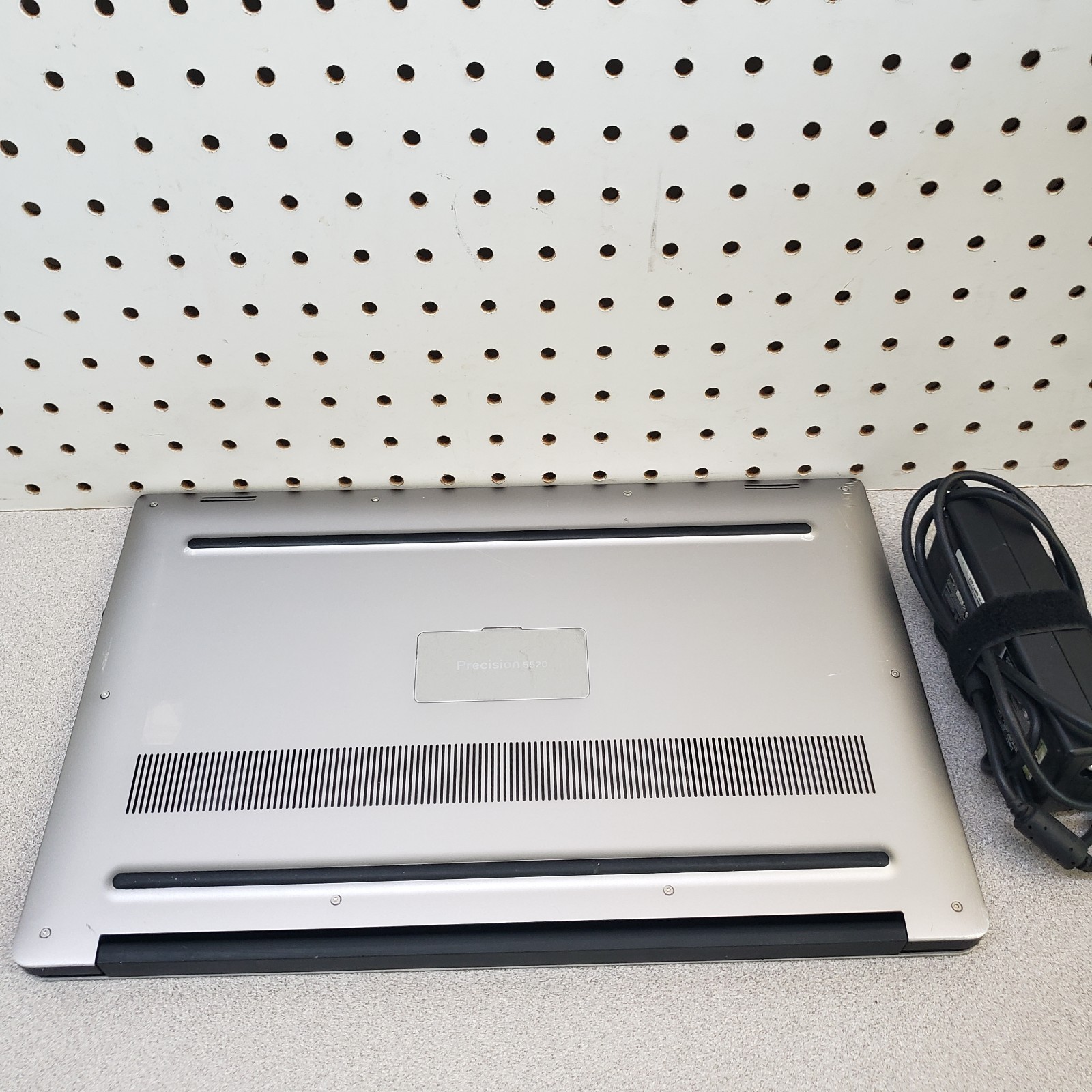 Dell Precision 5520 Touch . i5-7440HQ -16GB-512GB NVMe, WIN 11Pro, 2.80Ghz