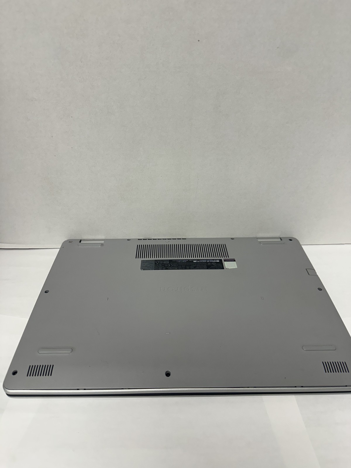 Dell Inspiron 15 5593 i5-1035G1 8GB RAM 256GB SSD (No OS or Charger)