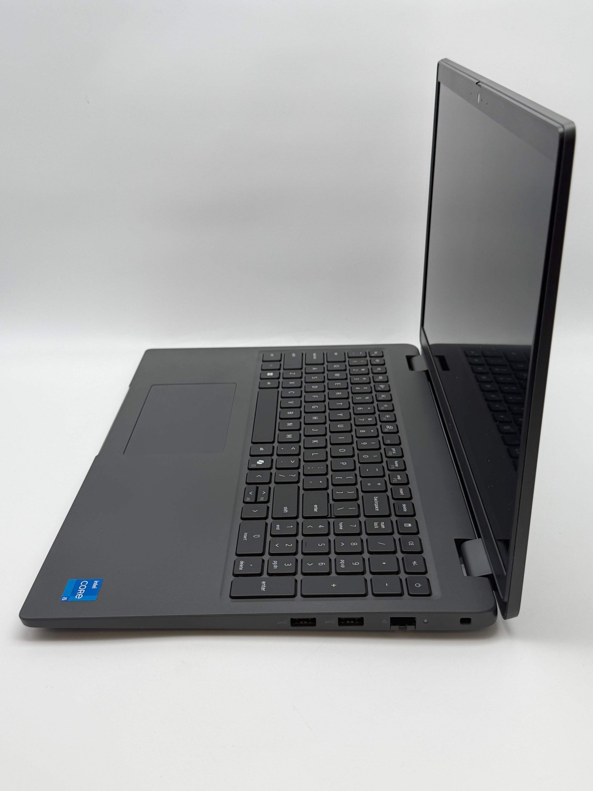 Dell Latitude 3550 15″ Core i5-1335U 16GB RAM 512GB SSD