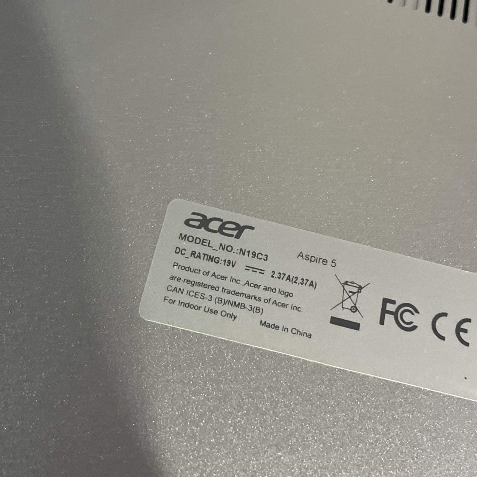ACER N19C3 A515-43-R19L AMD RYZEN 3 8GB RAM NO HD