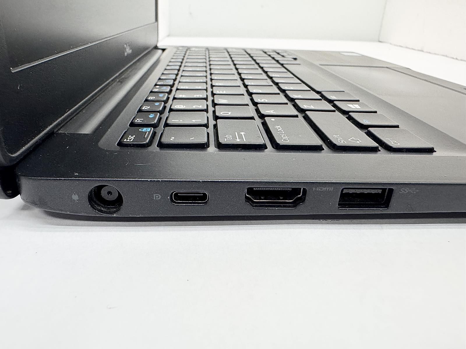Dell Latitude 7290, Intel Core i5-8350U CPU @ 1.70GHz, 8GB RAM, 128GB SSD