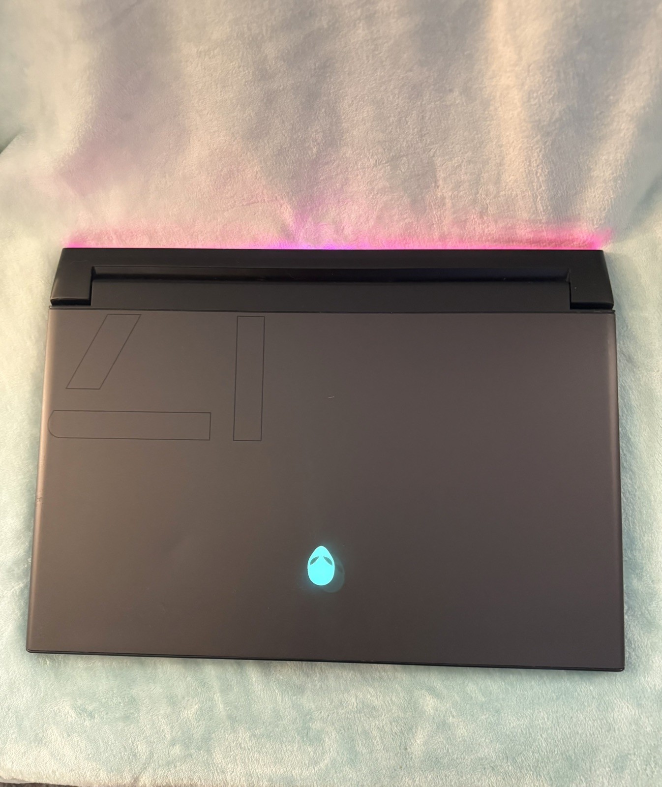 Alienware m17 R2 Gaming Laptop i7 GTX 1660Ti 16GB RAM 1TB SSD RGB