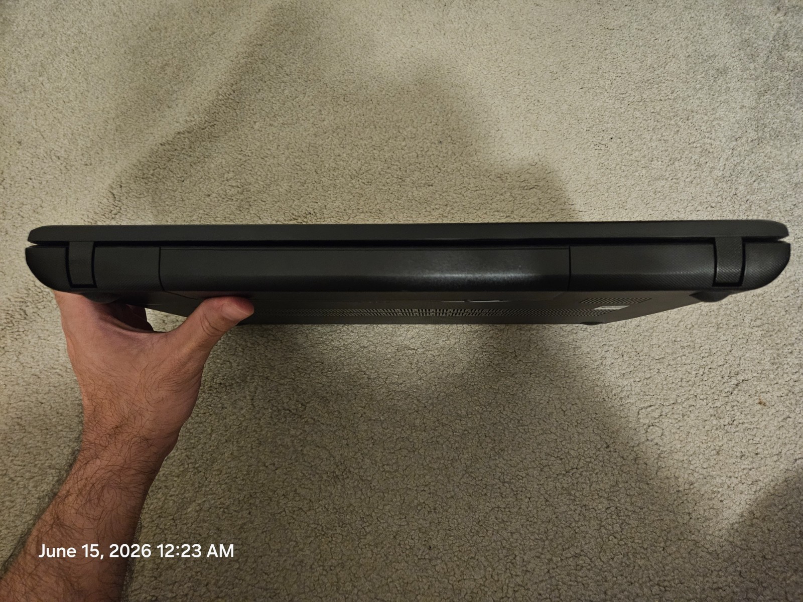 Lenovo G505-20240 AMD E1-2100 @ 1.0GHz, 4GB 320GB HDD, DVDRW, 15.6″ Windows 8