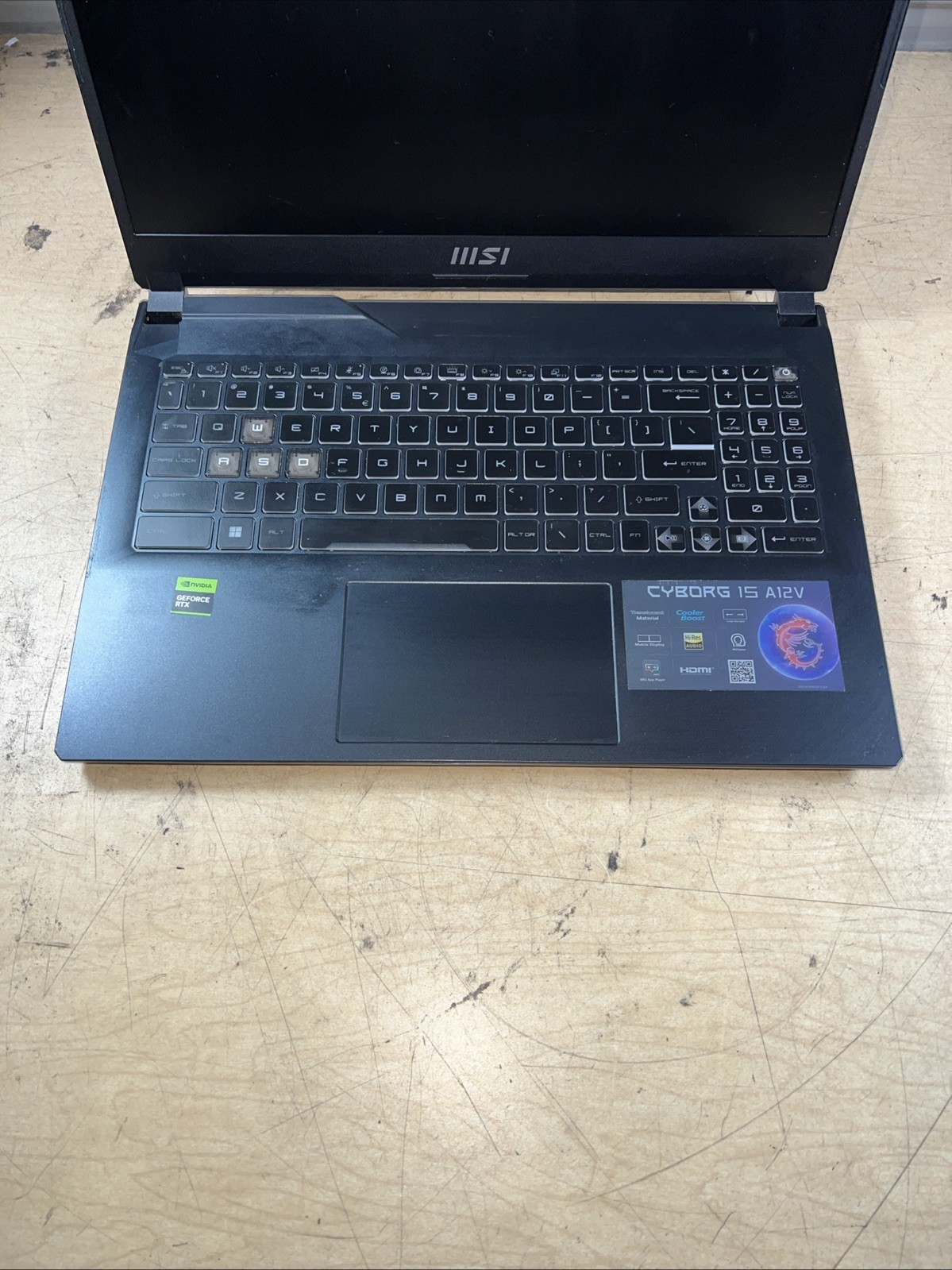 MSI CYBORG I5 A12V INTEL CORE I5 NO RAM **NO POWER ON **NO HD/ NO CADDIE/ NO OS