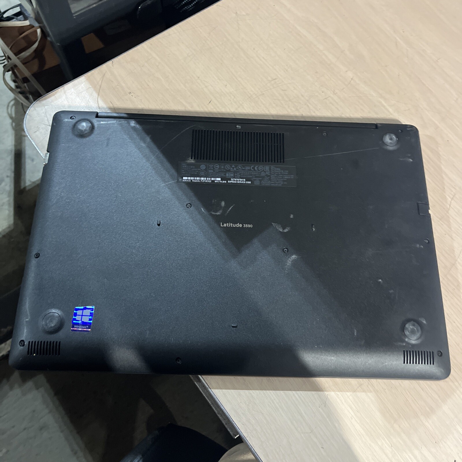DELL INSPIRON 3590 INTEL CORE I3-7130U 2.70GHZ 4GB RAM NO HD