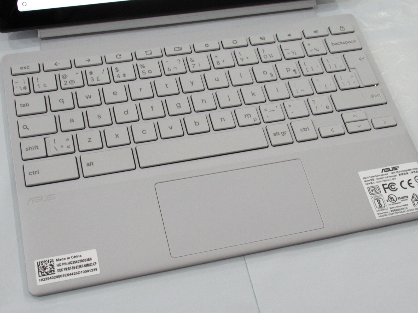 ASUS CM30 10.5″ Touchscreen Chromebook – Fog Silver/Aluminum 4GB RAM/128GB SSD/C
