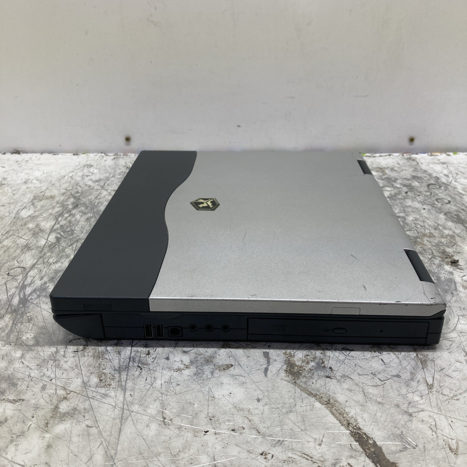 Vintage Gateway Solo 9500 Pentium III 850MHz 128MB no HDD Boot to BIOS