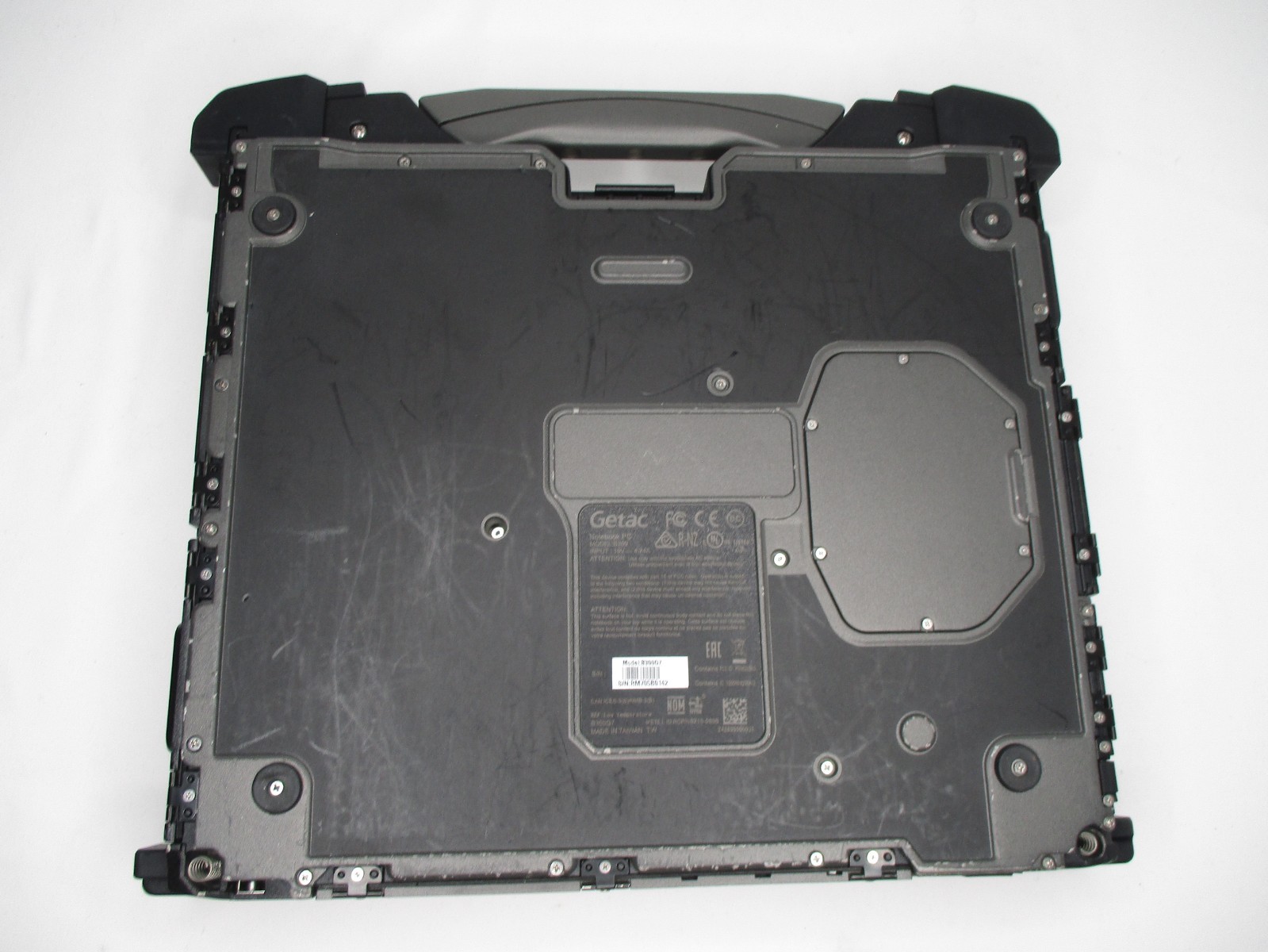 Getac B300 G7 Rugged Laptop 13.3″ FHD Touch i5-8350U 1.7Ghz 16GB DDR4 256GB WiFi