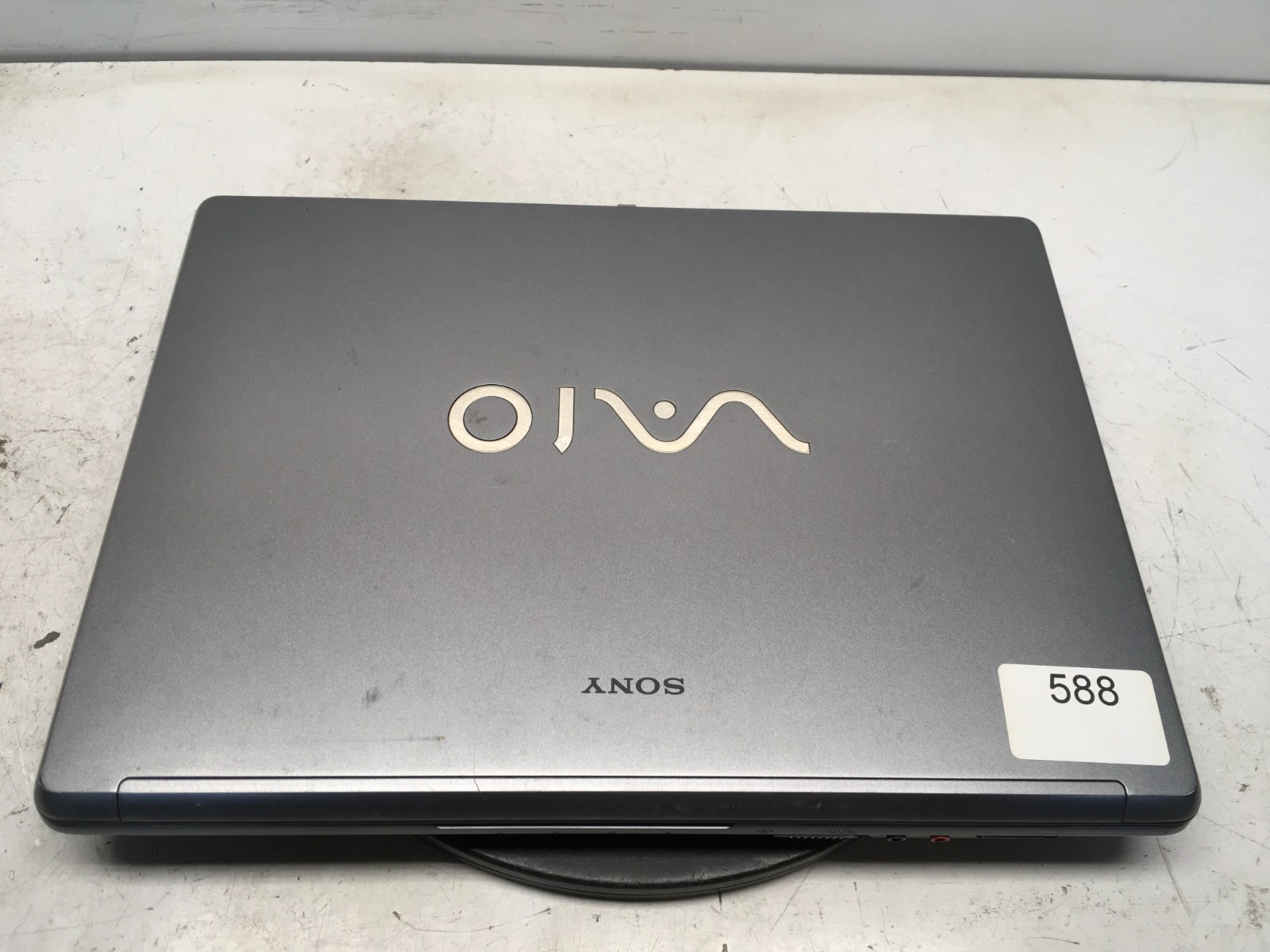 Sony Vaio VGN-FE880E Intel Core 2 Duo T5500 1.66GHz 2 GB NO HDD – MISSING KEY