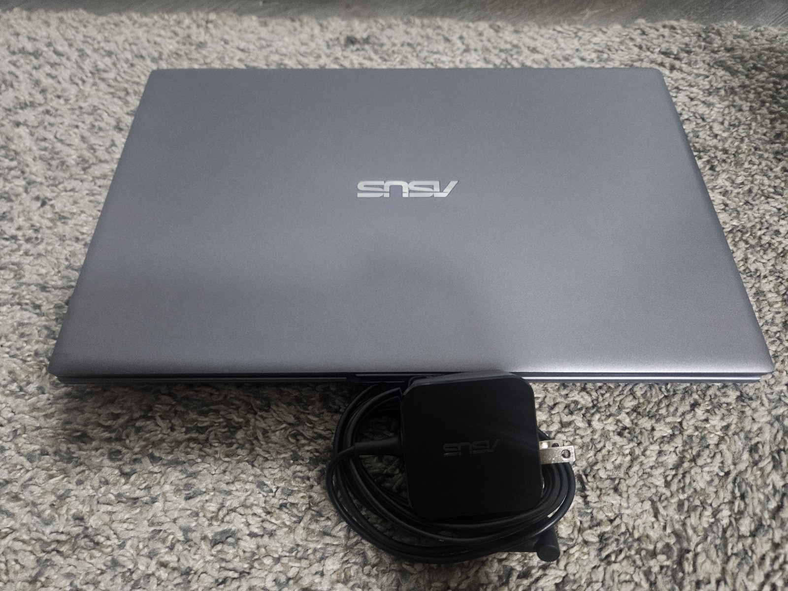 ASUS VIVOBOOK F412D