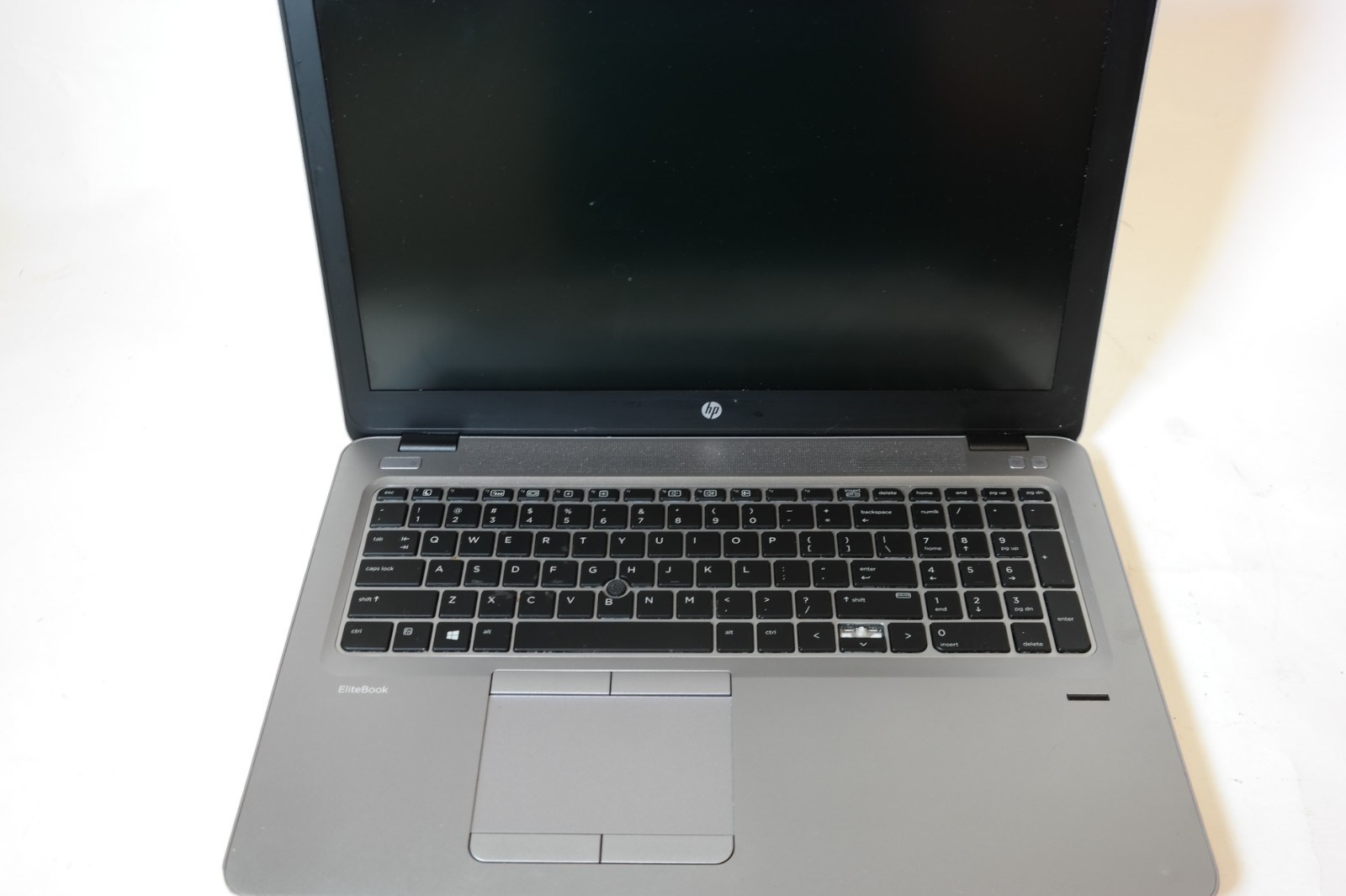 HP EliteBook 850 G3/i5-6300U/8GB RAM/256GB SSD/ For parts