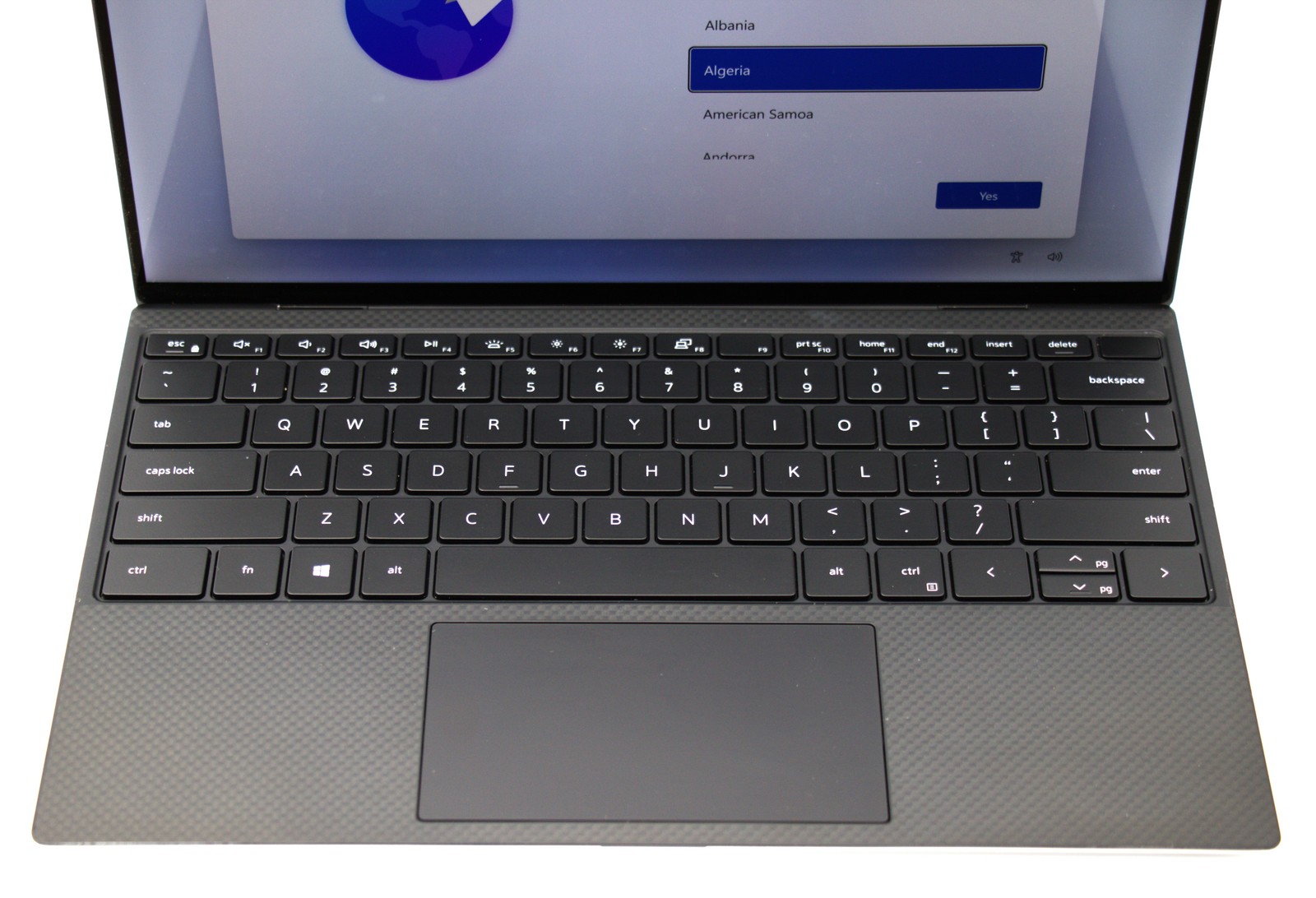 Dell XPS 15 9520 – i7-12700H – 16GB RAM – RTX 3050 – 512GB SSD – Silver