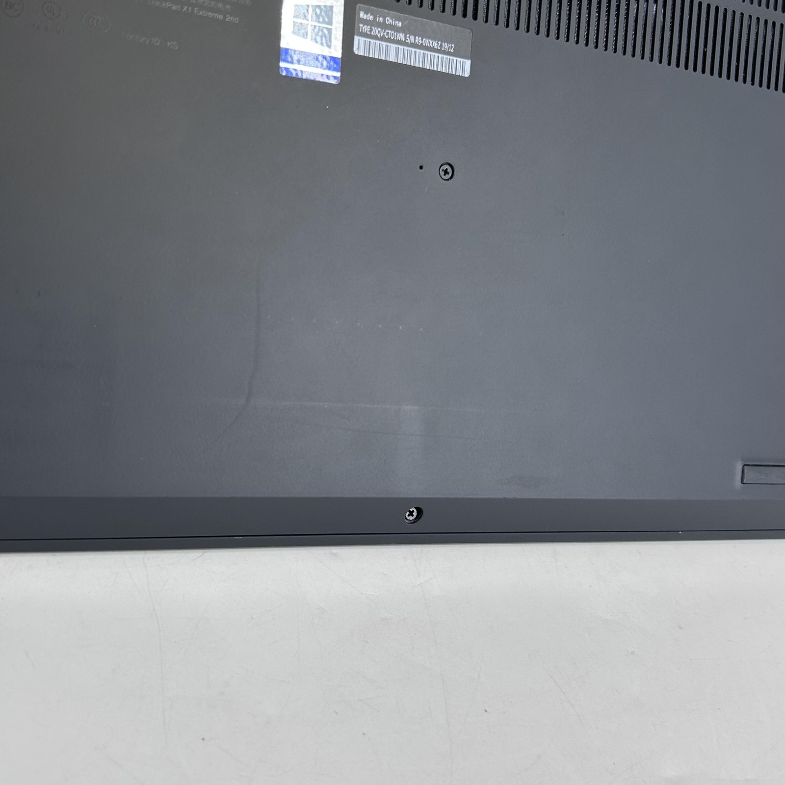 Lenovo ThinkPad X1 Extreme Gen 2 16 FHD i7-9750H 32GB 512GB GTX 1650 USB Port NF