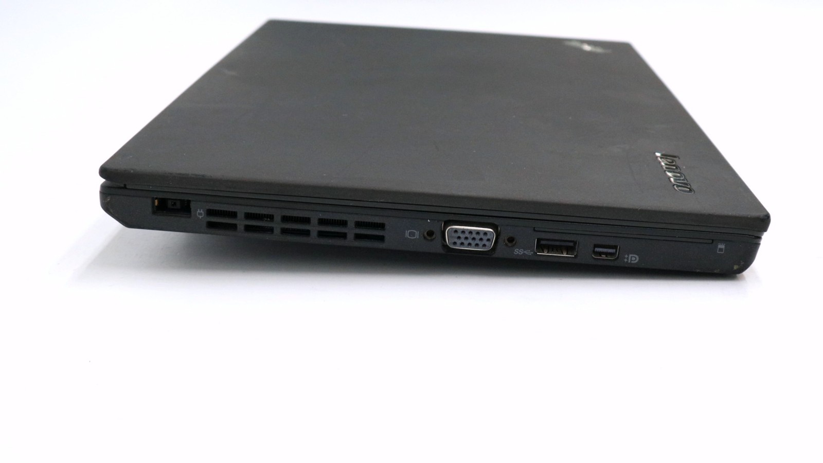 Lenovo ThinkPad X240 13″ i7-4600u 4GB 256GB – Fair READ DESC
