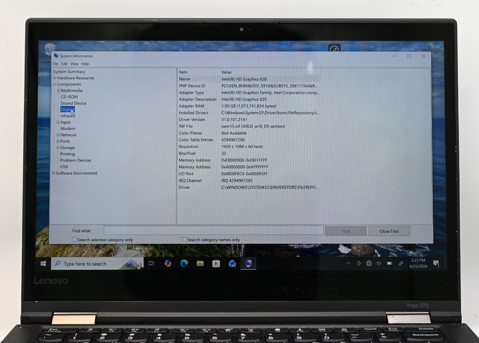 Lenovo Thinkpad Yoga 370 (2-in-1) i5-7200u 2.5GHz 8GB RAM 256GB HD Windows 10 P