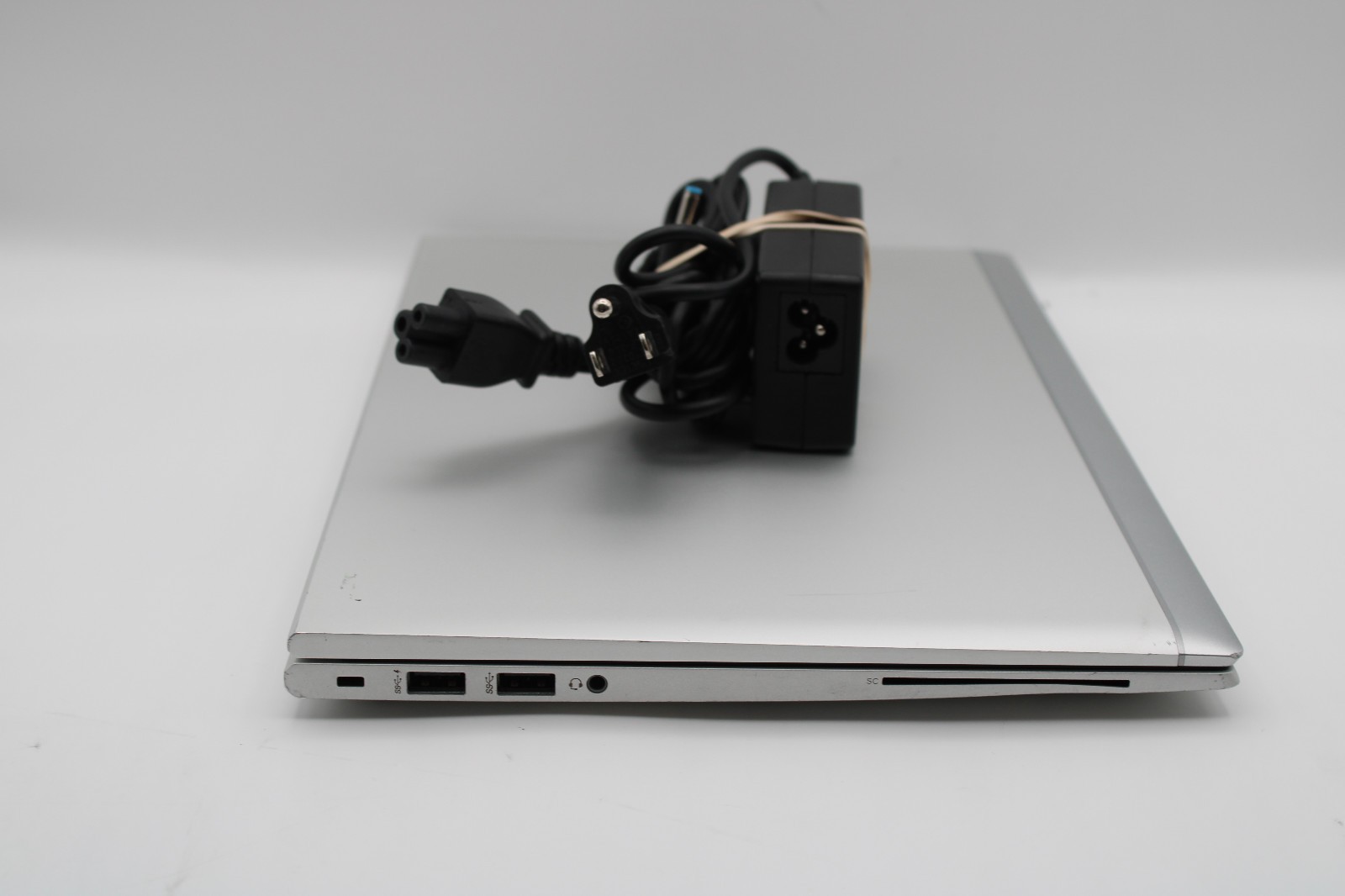 HP EliteBook 840 G7 _ i7-10610U _ 8GB RAM _ 128GB SSD _ No OS *READ