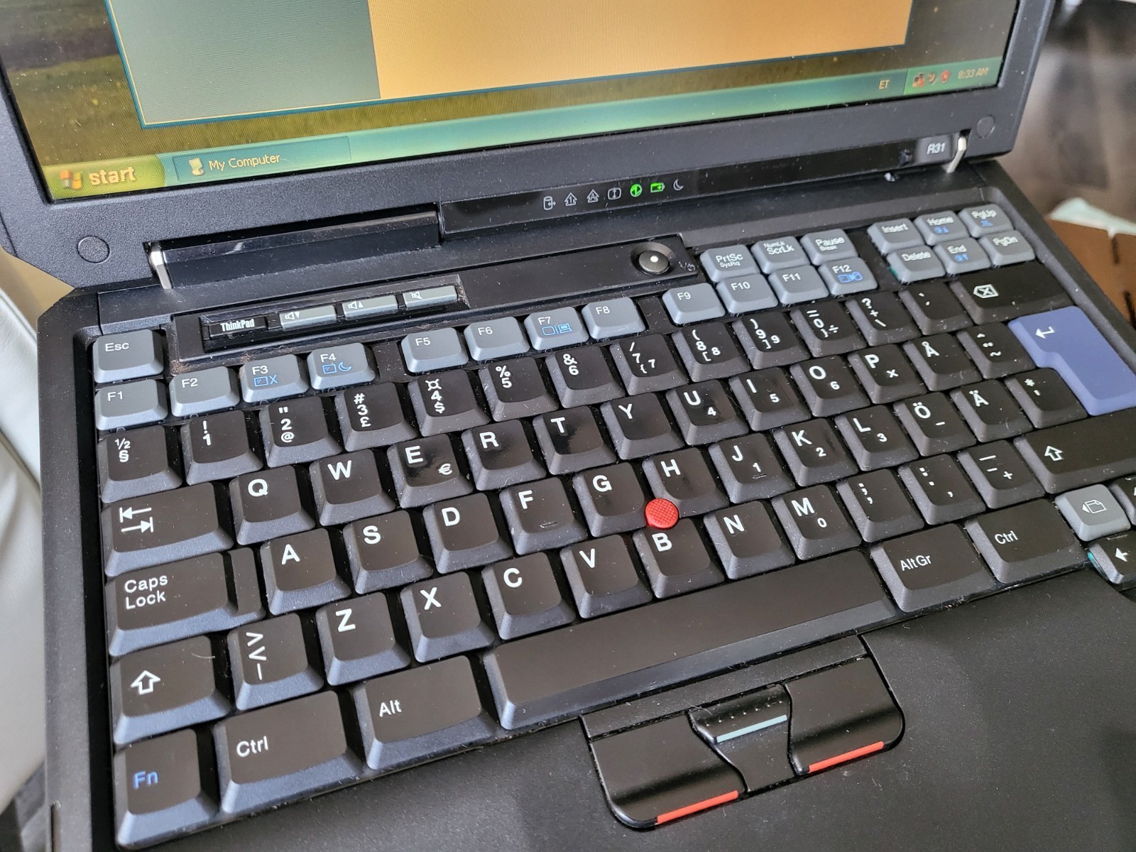IBM Thinkpad R31 Intel Celeron 1.13GHz 120MB/80GB