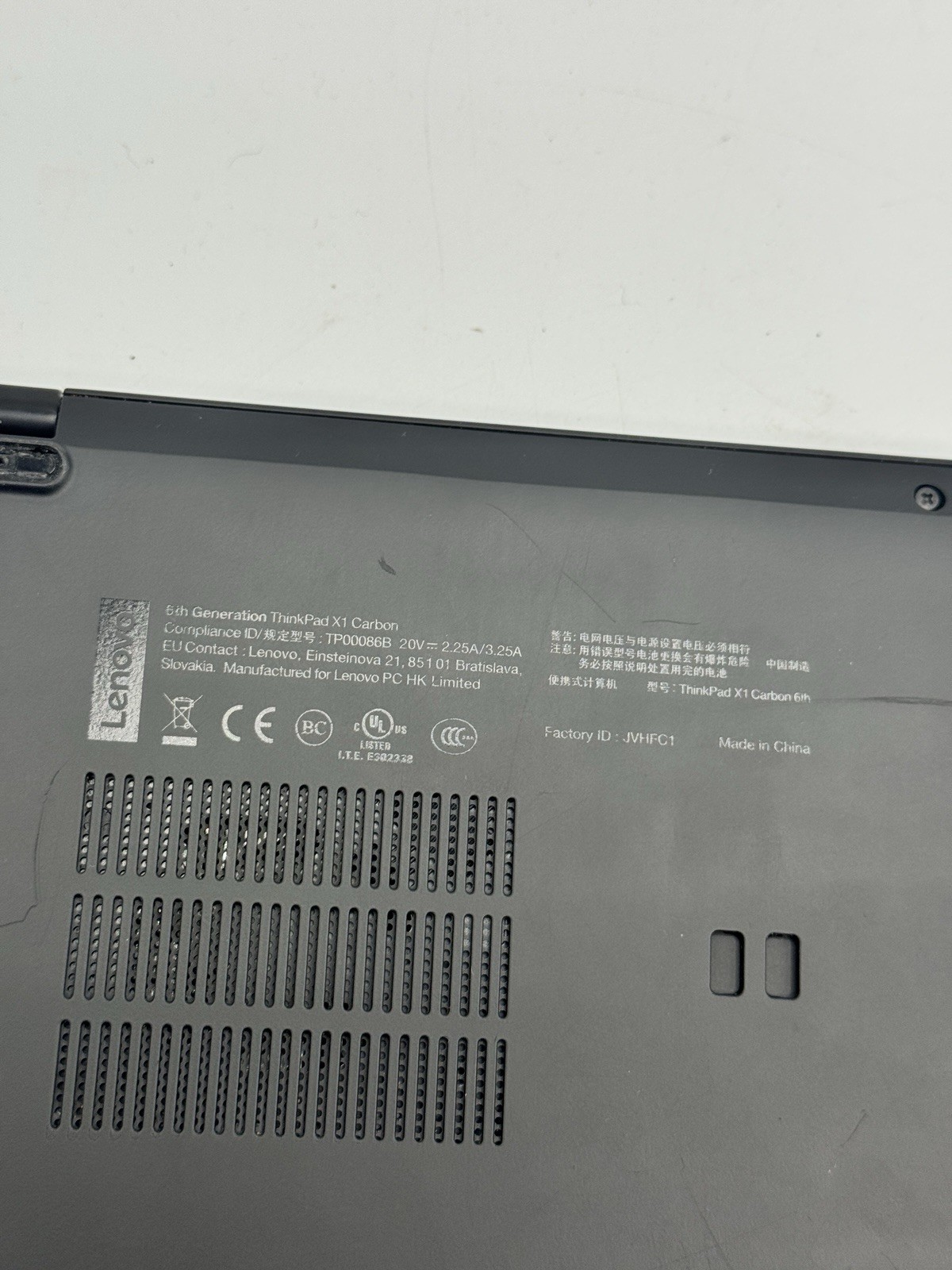 Lenovo ThinkPad X1 Carbon 6th Gen 14″ FHD Touch I5-8350U 512GB SSD 16GB W11P