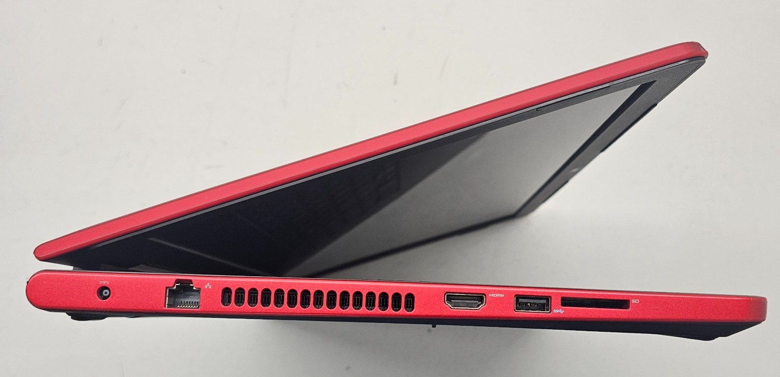 Dell Inspiron 5755 17.3″ Laptop AMD A8-7410 8GB Ram 1TB HDD NO OS (FL)