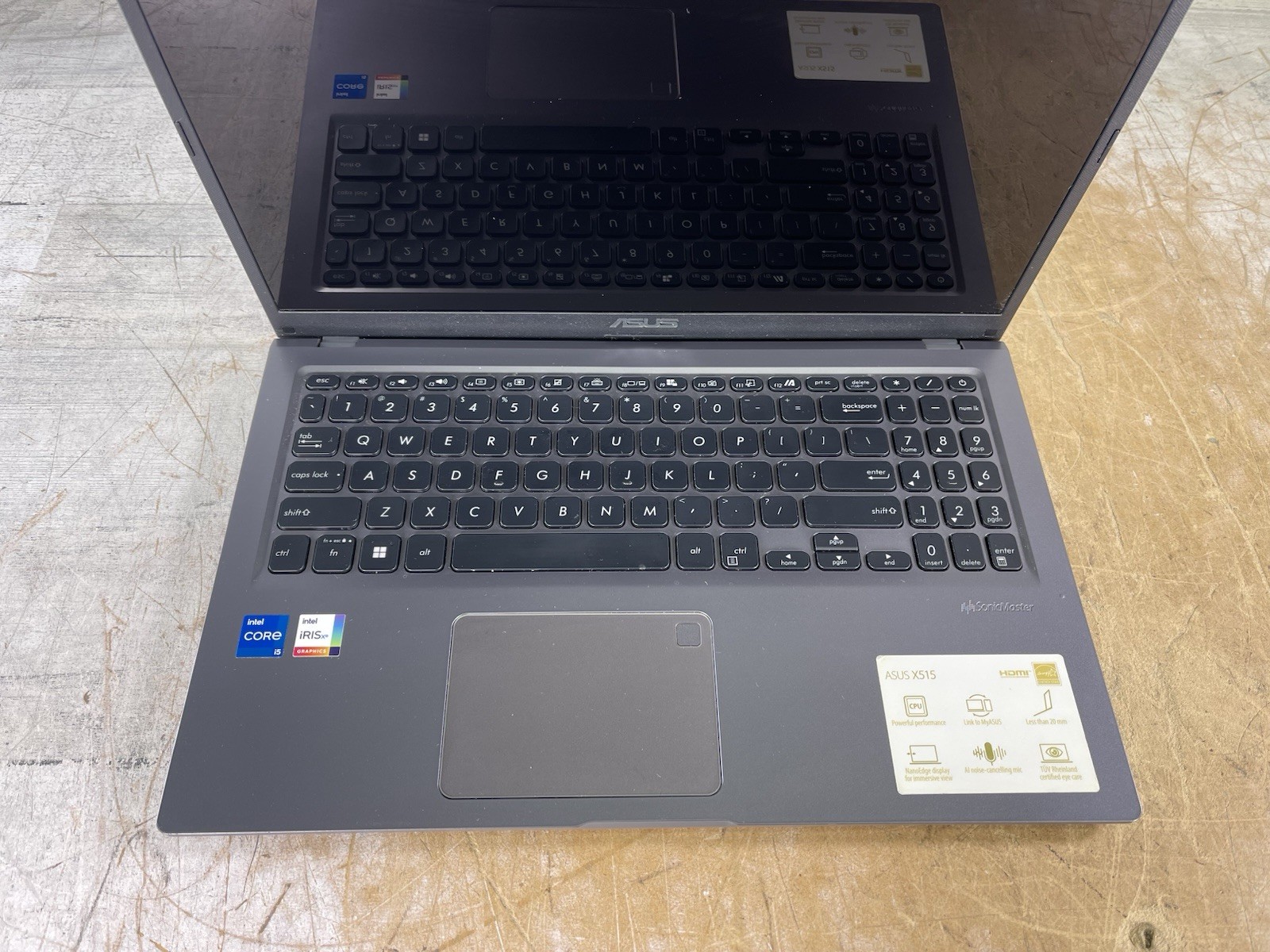 ASUS VIVOBOOK R565E i5-1135G7 @ 2.40GHz, 20GB RAM, NO HDD/OS