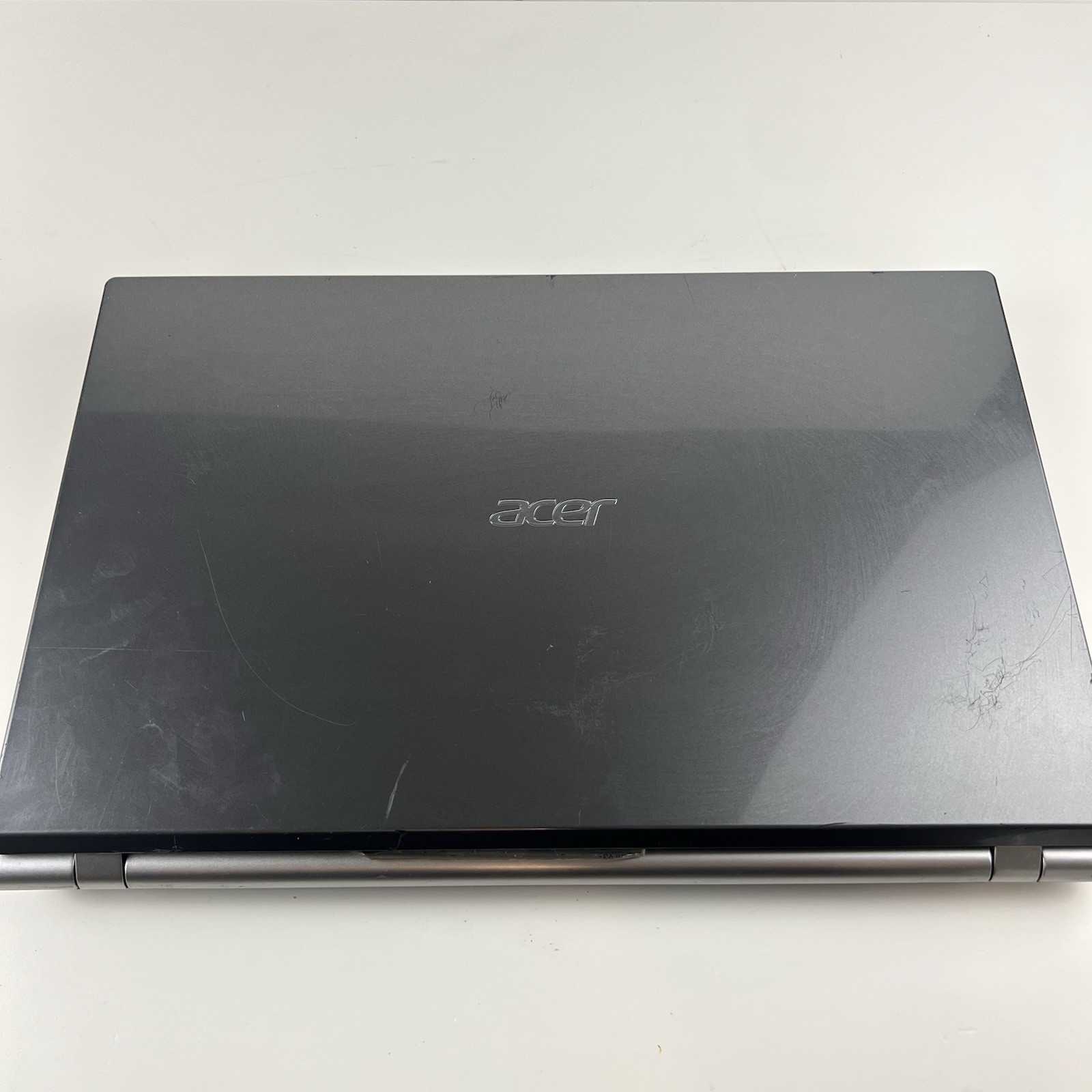 Acer Aspire VA70 V3-771-6605 Laptop Computer 300GB HDD i3-2348M @2.30GHz 4GB RAM