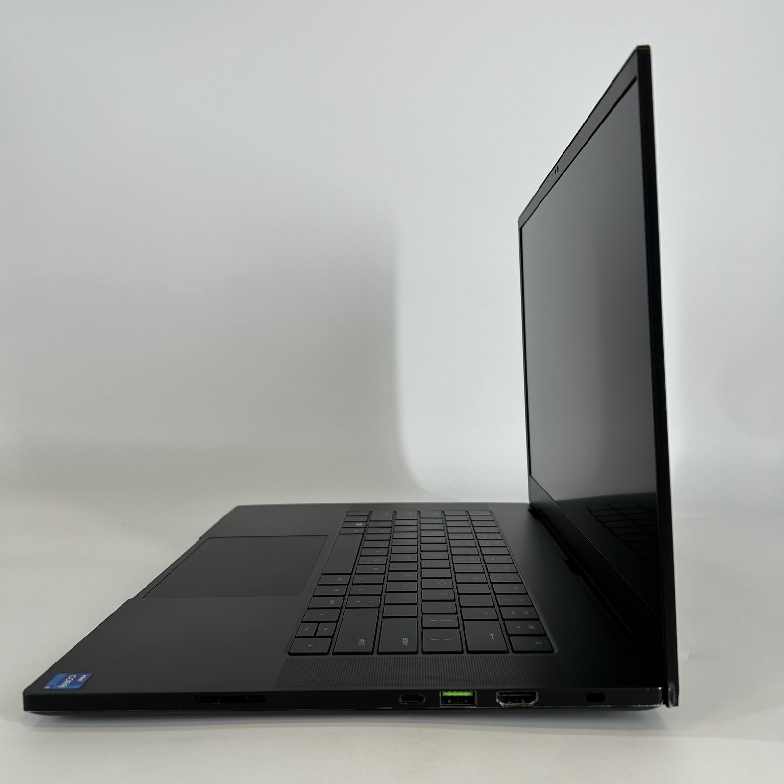 Razer Blade 15 240Hz 2K 2.5 GHz i7-13800H 64GB 1TB SSD RTX 4070 Good – FRAME GAP