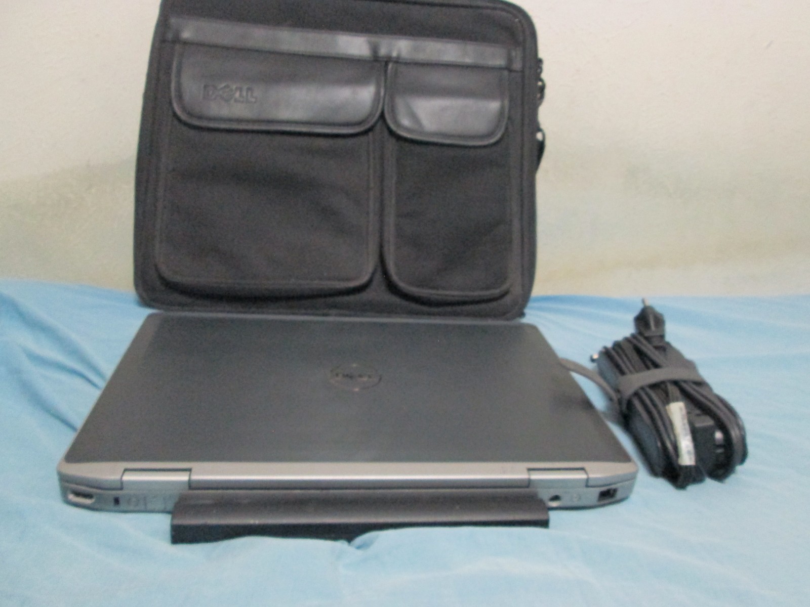 Dell Latitude E6420 Quad Core i7-2720QM, 2.2GHz,6GB RAM,500GB HD,Windows 11+Case