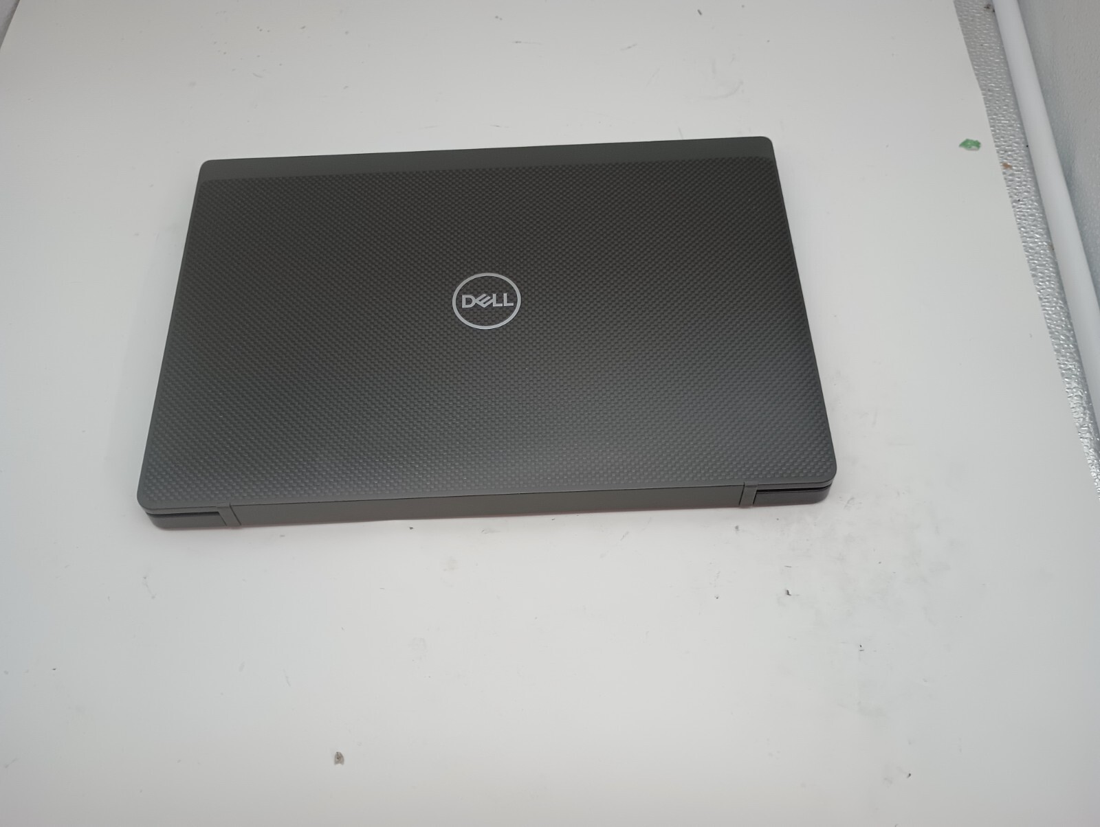 9173c Latitude7400(No charger!).i5 8th gen.8GB.256GB NVMe.LTE(GPS)14″FHD.W11 Pro