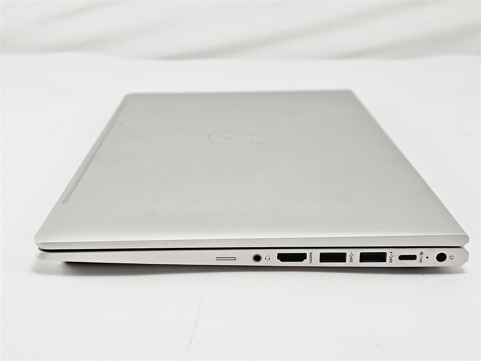 HP ProBook 445 G10 AMD Ryzen 5 7530U 32GB 256GB SSD 14″ AMD Radeon Vega 7
