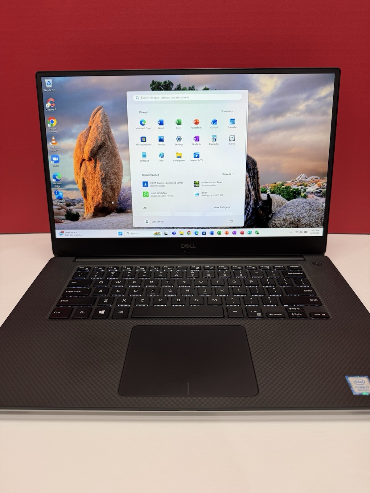 Dell Precision 5530 15.6″ FHD i7-8850H 2.6Ghz 16GB RAM 1TB GB SSD P1000 Silver