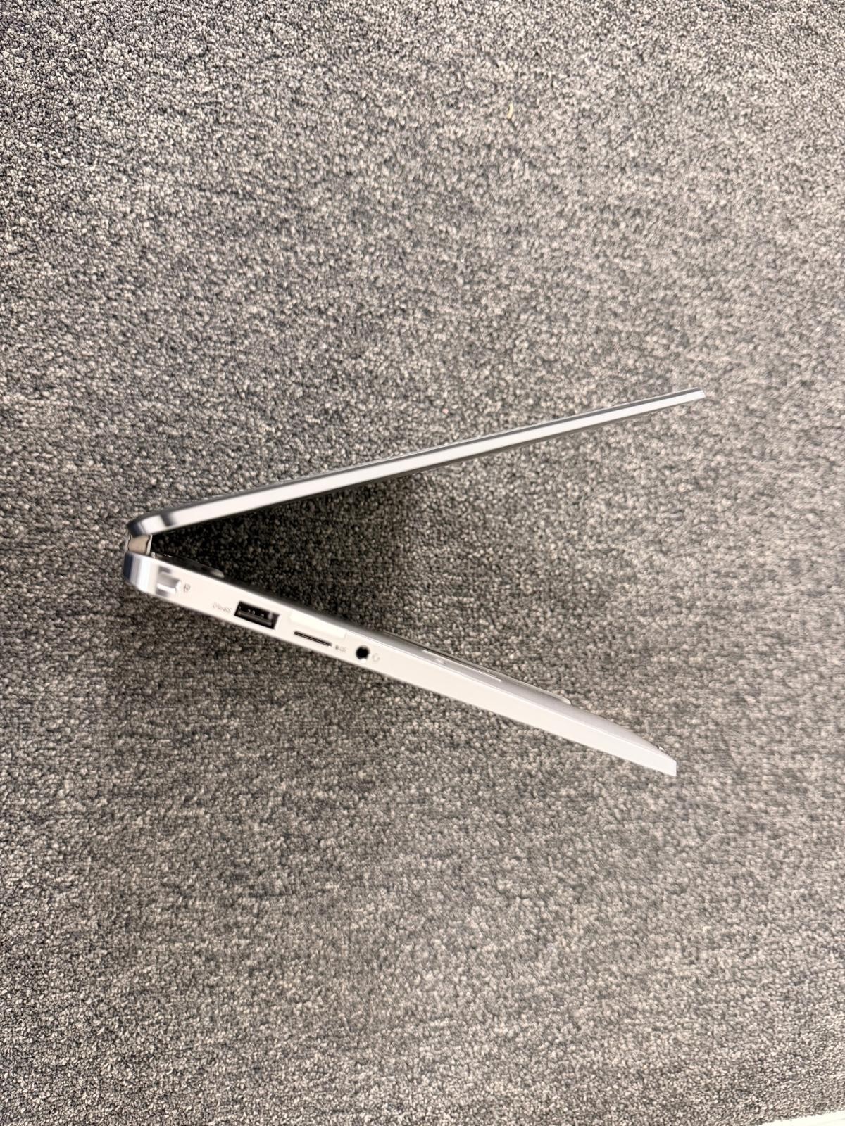 Dell Latitude 7400 2 in 1 Laptop/Tablet Core – i7-8665U 16GB 256GB SSD Touch