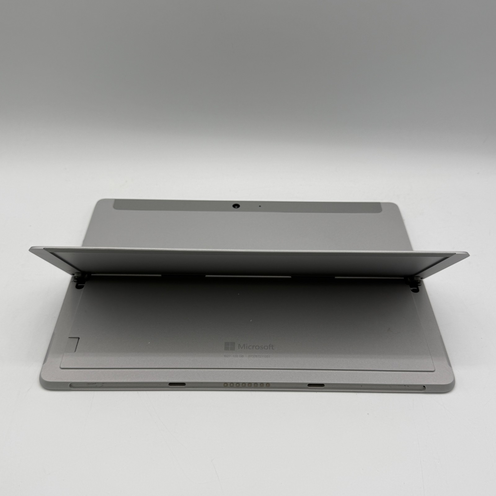Microsoft Surface Go 2 1927 10.5″ m3-8100Y 1.1GHz 8GB RAM 128GB SSD Win11P Good
