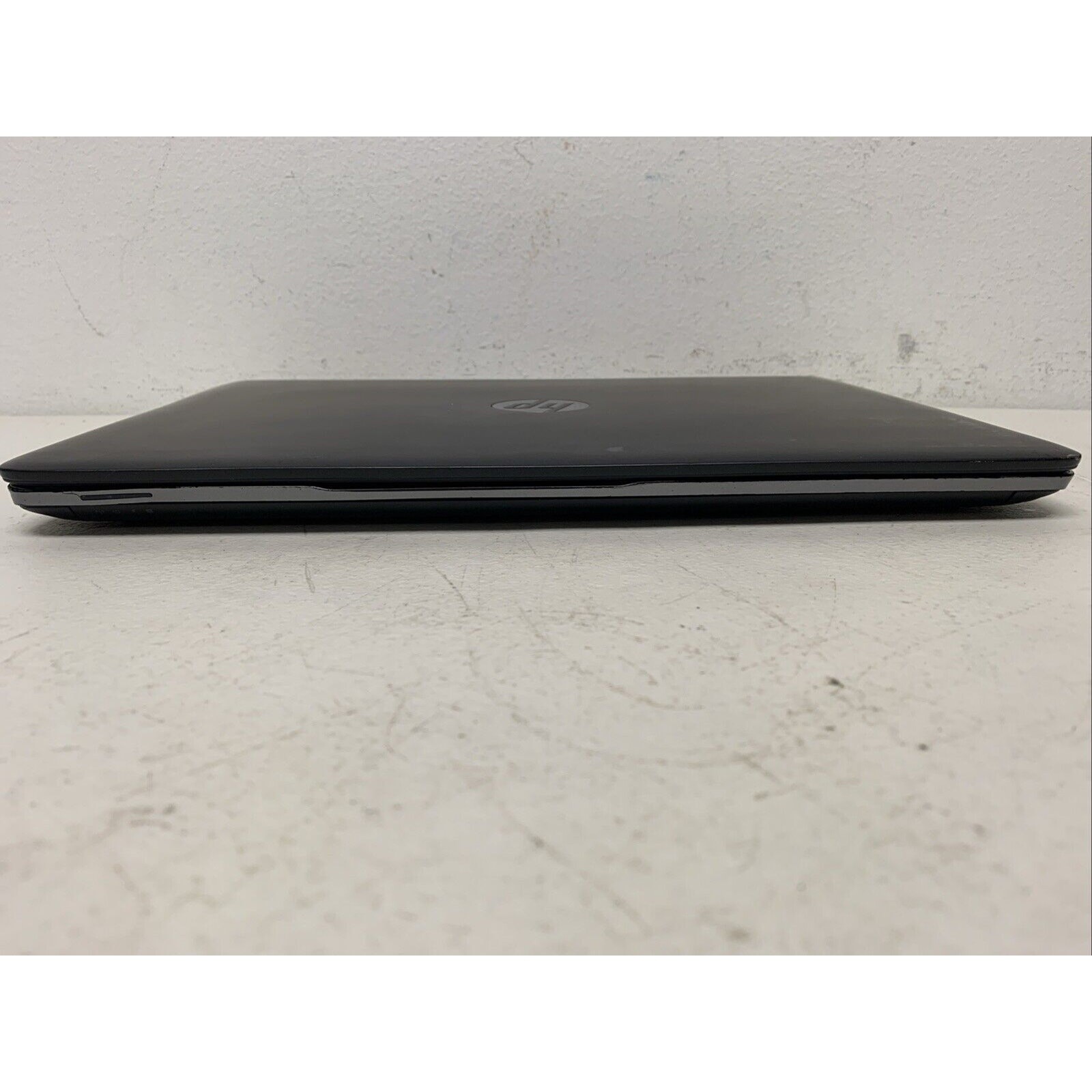 HP Elitebook 745 G2 AMD A10 Pro-7350B R6,10 2.1MHZ 8GB RAM 240GB SSD WIND 10 Pro