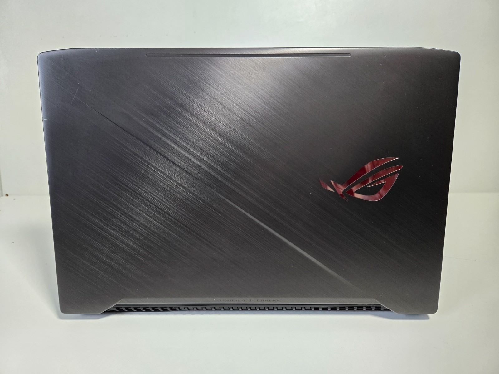 ASUS ROG Strix GL703GE 17.3 120Hz i7-8750H GTX 1050Ti 32GB RAM 4TB Win11 AS-IS