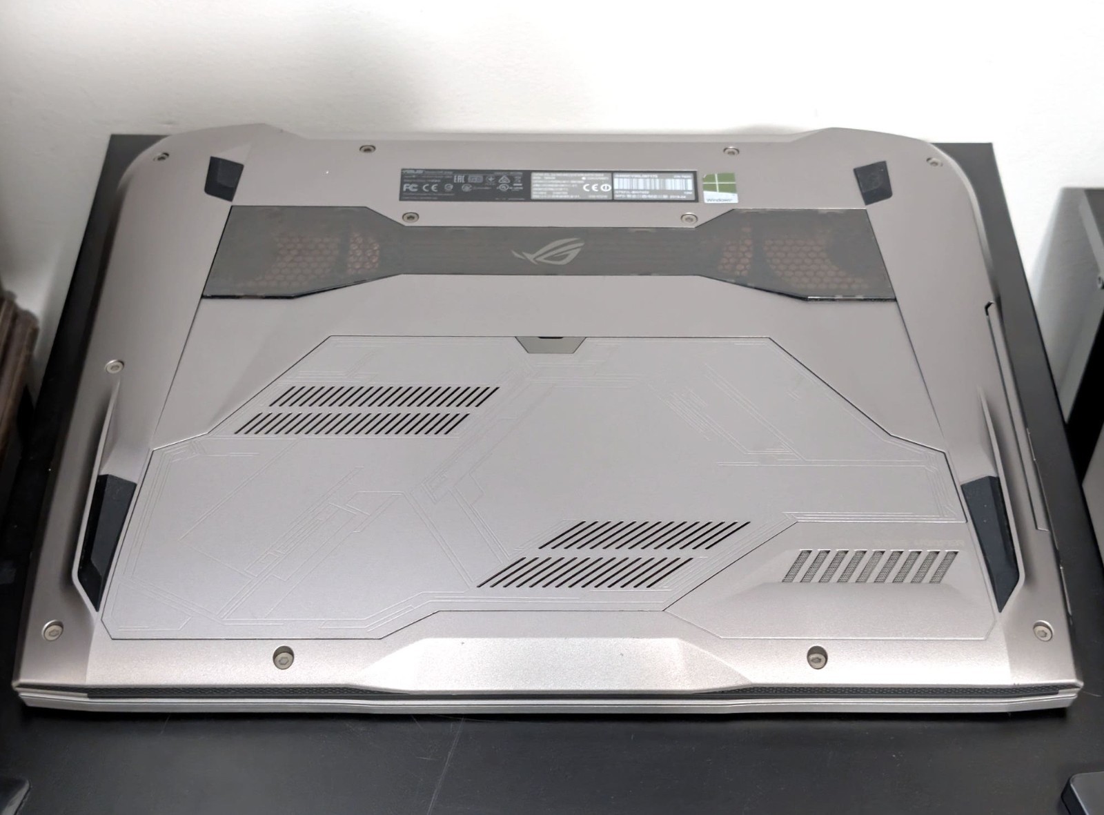 Asus G752VL Gaming Laptop | i7-6700HQ Nvidia 965M 256GB SSD 1TB HDD 16GB Grade A