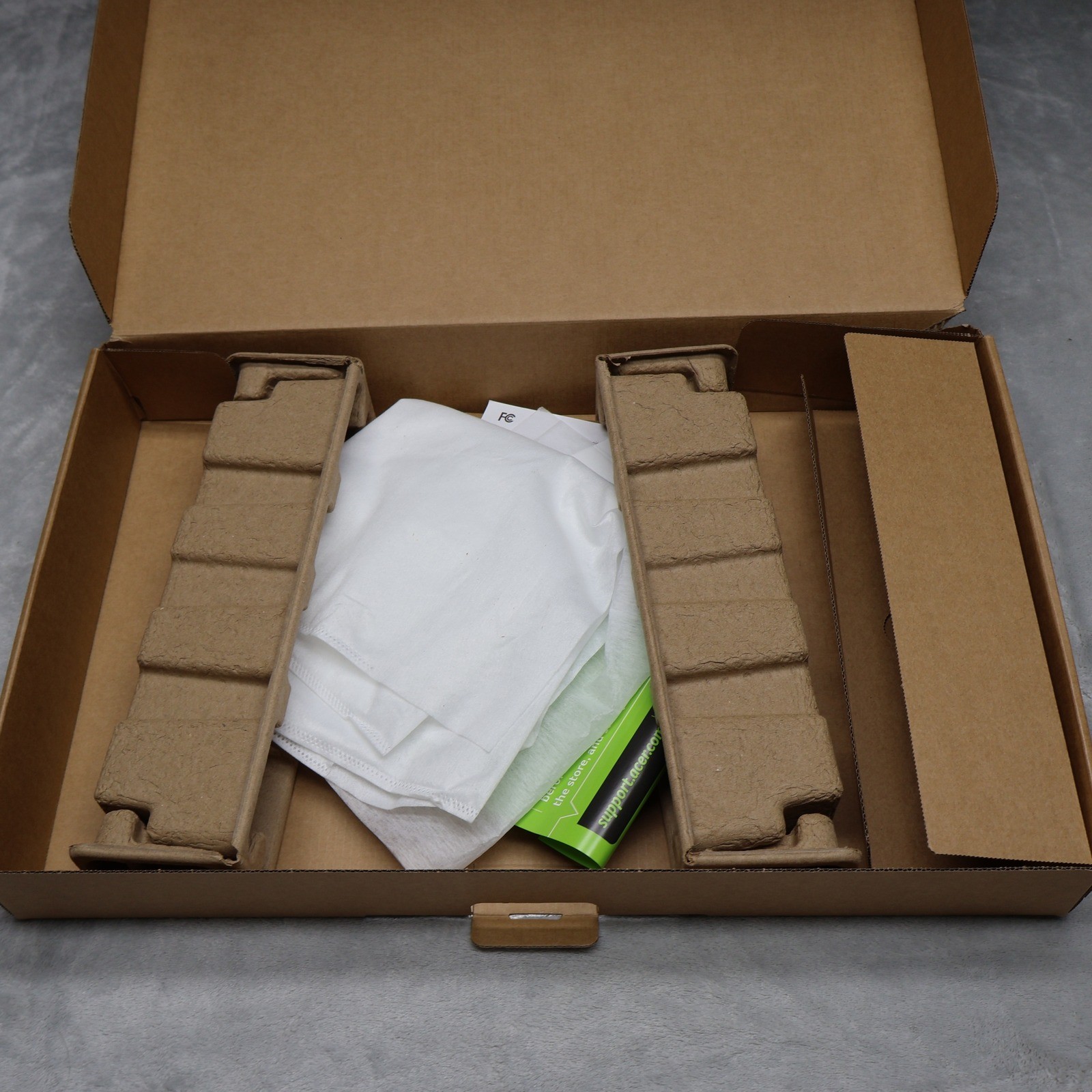 Acer Aspire 3 Retail Box Laptop Structural Supports Setup Guide Box Only