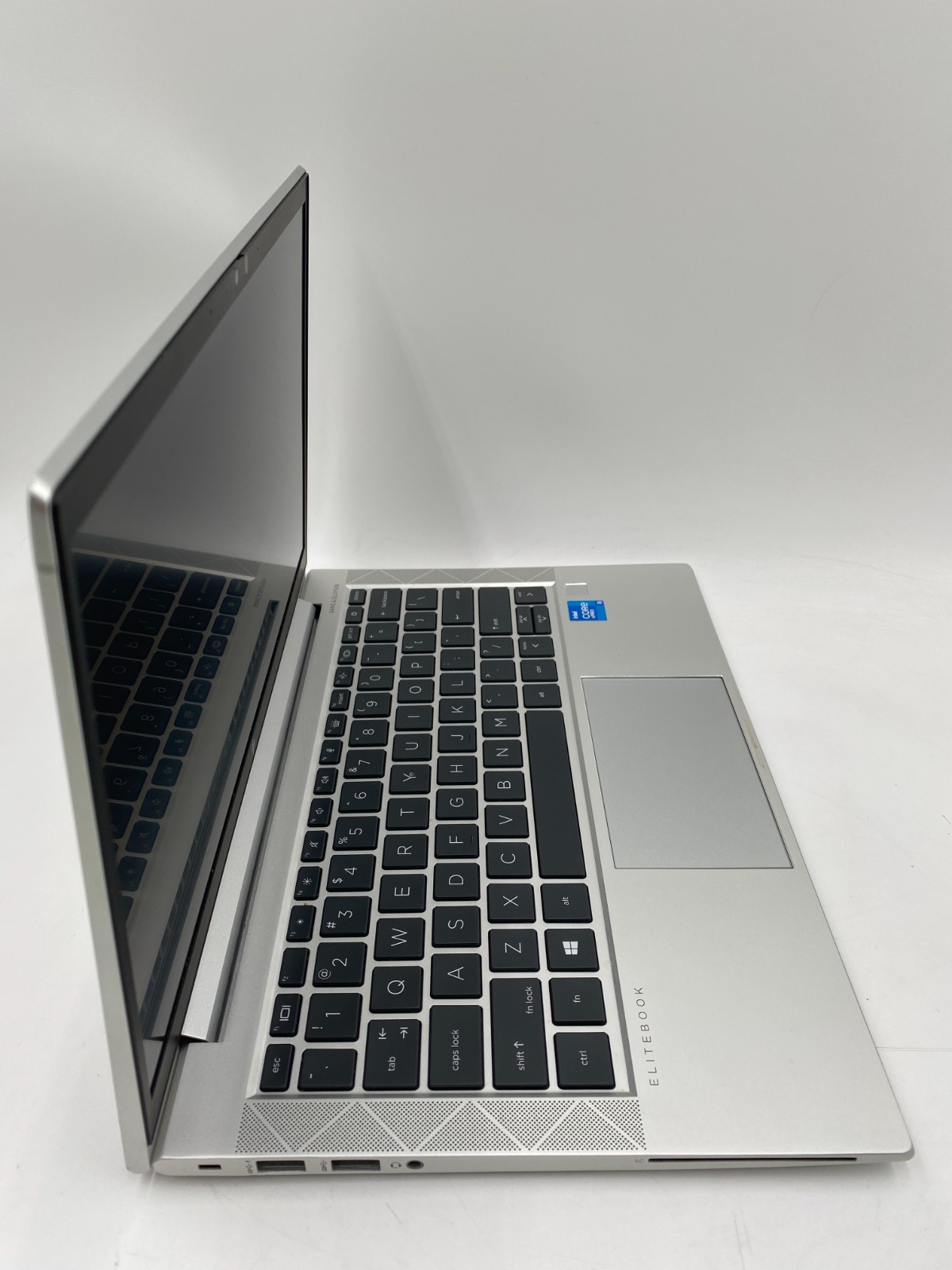 HP Elitebook 830 G5 13.3” I7-8650U 1.90GHz 512SSD 16GB DDR4 SILVER /FAIR-SEE DC