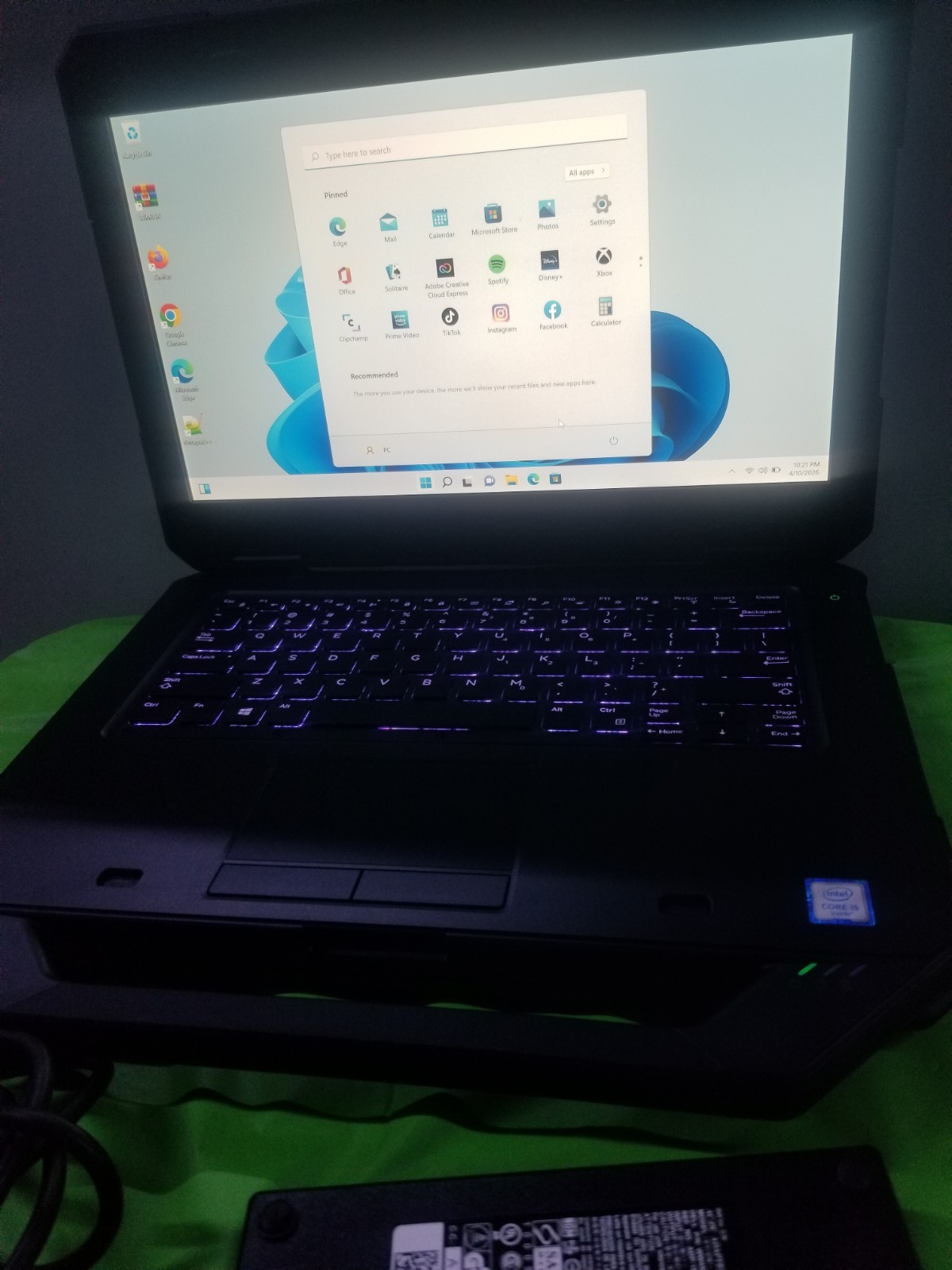Dell Latitude Rugged 5414 14″ Core i5-6300U 2.4GHz 16GB 256GB SSD Touch, WIN 11