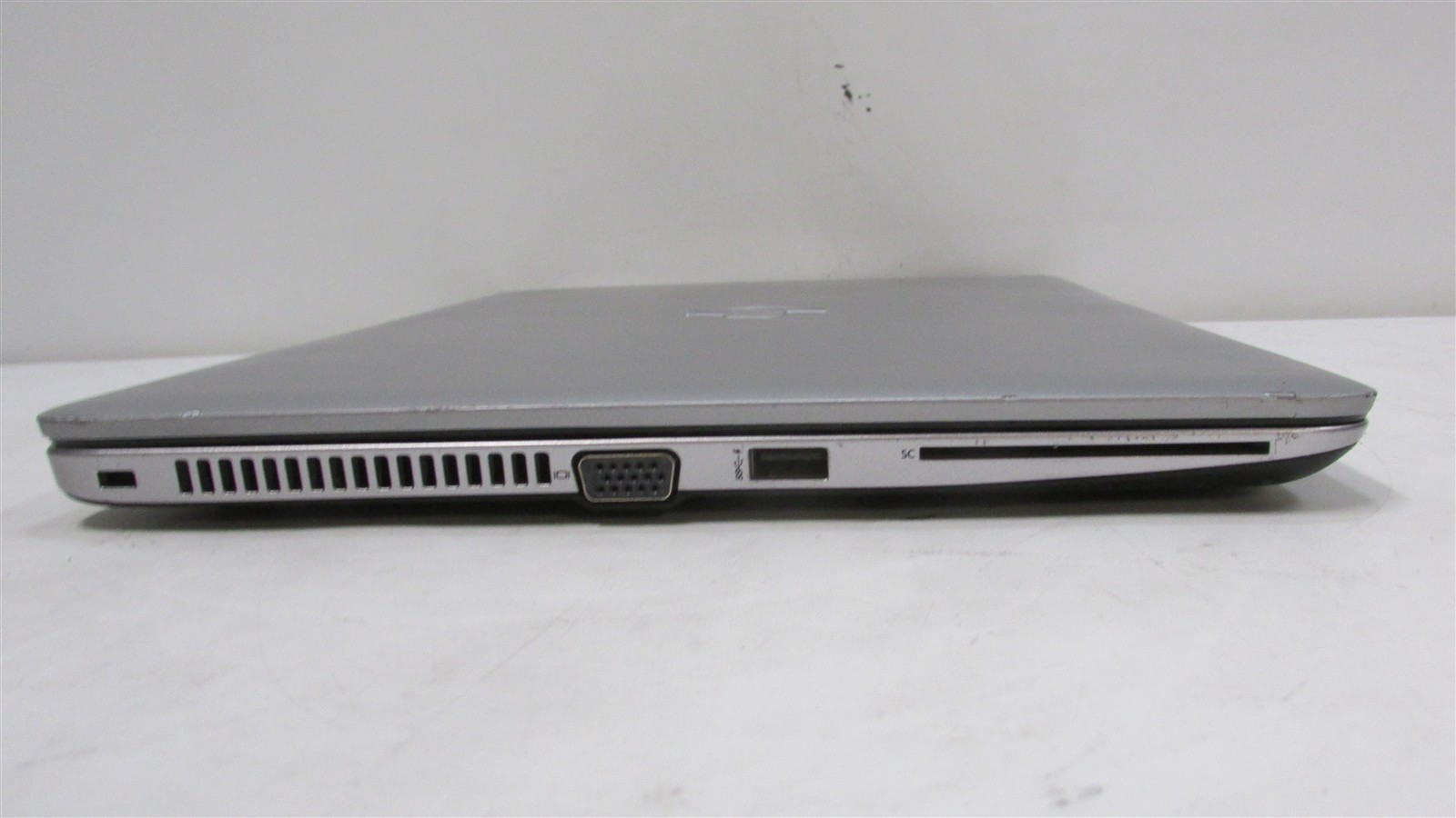 HP Elitebook 840 G4 i5-7200U 2.5GHz 8GB RAM 512GB m.2 14″ Win 10 Pro Touch DMG
