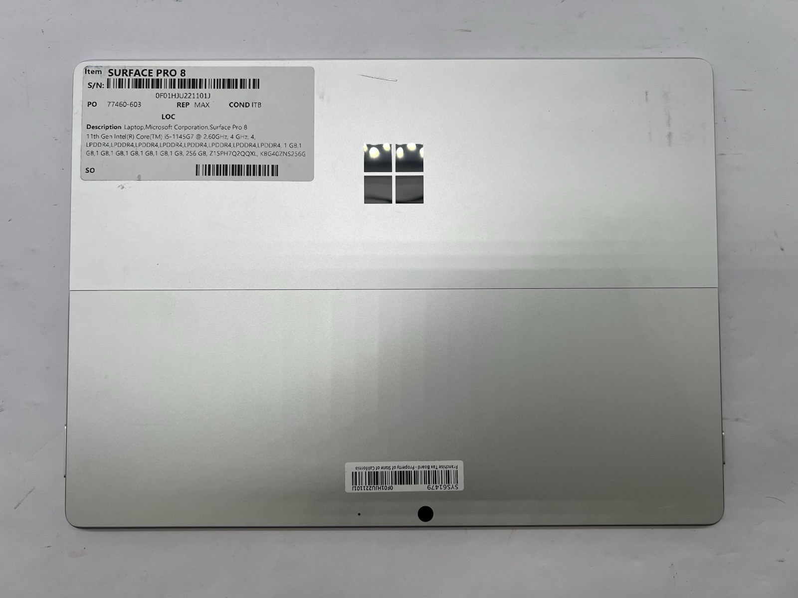 Microsoft Surface Pro 8, i5-1145G7, @ 2.60GHz, 8GB RAM, 256GB NVMe-No OS/Charger