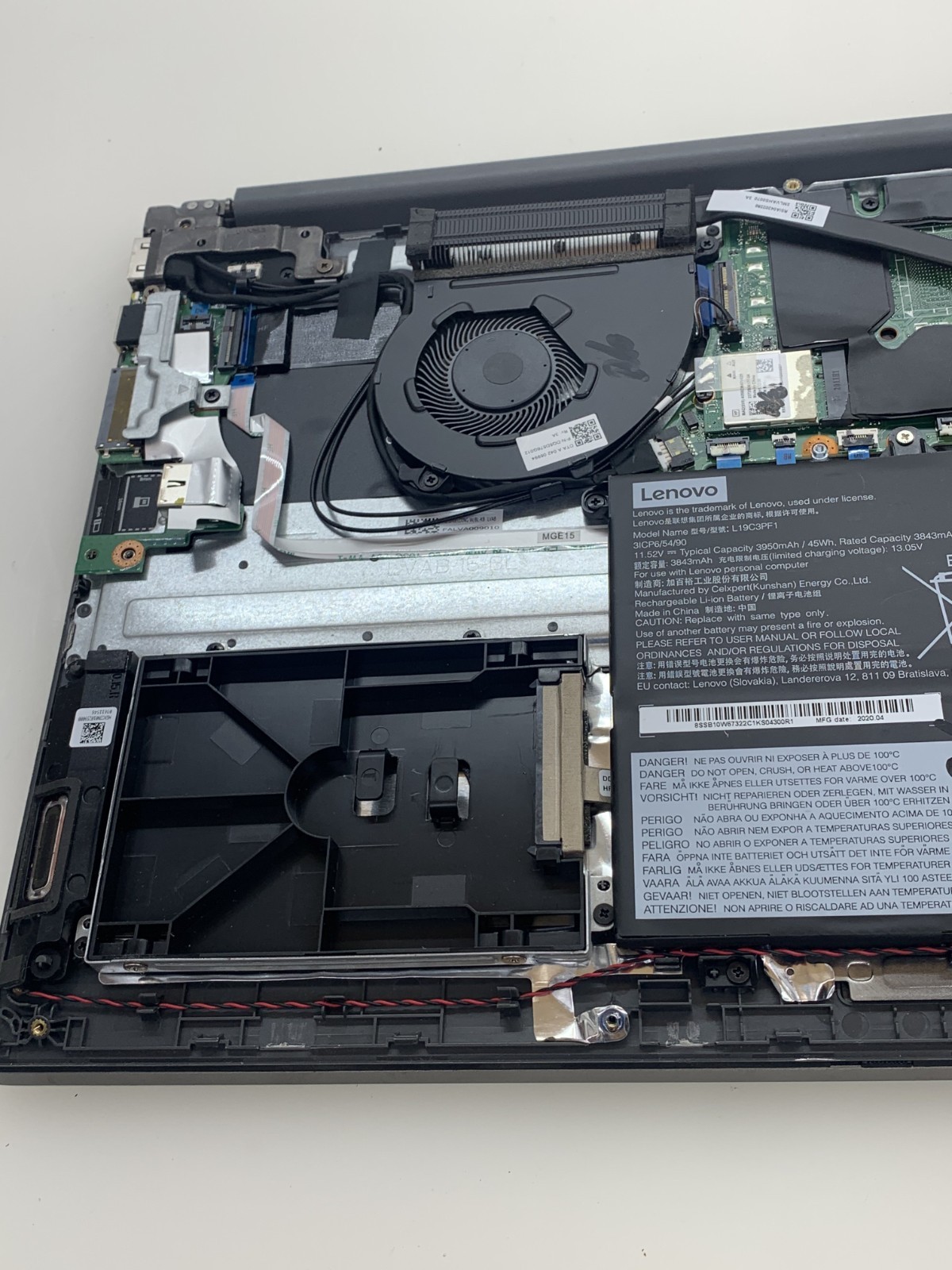 LENOVO THINKBOOK 15-IIL i7-1065G7@ NO OS/SSD/RAM FOR PARTS/REPAIR