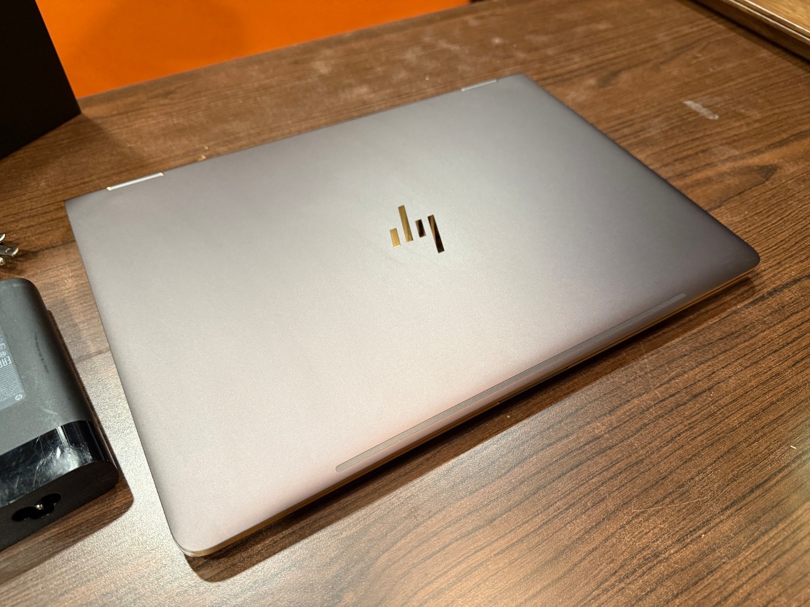 HP Spectre x360 15-bl112dx 15.6″ 4K Touch i7-8550U 16GB 512GB SSD MX150 Dark Ash