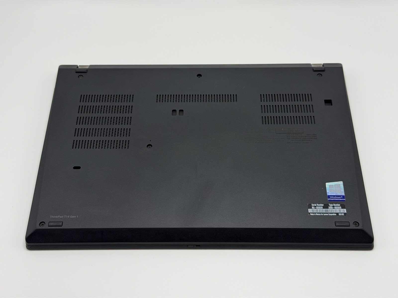 Lenovo ThinkPad T14 Gen 1 i5-10310U 8GB RAM 256GB SSD Win11 Pro FHD 93% Bat