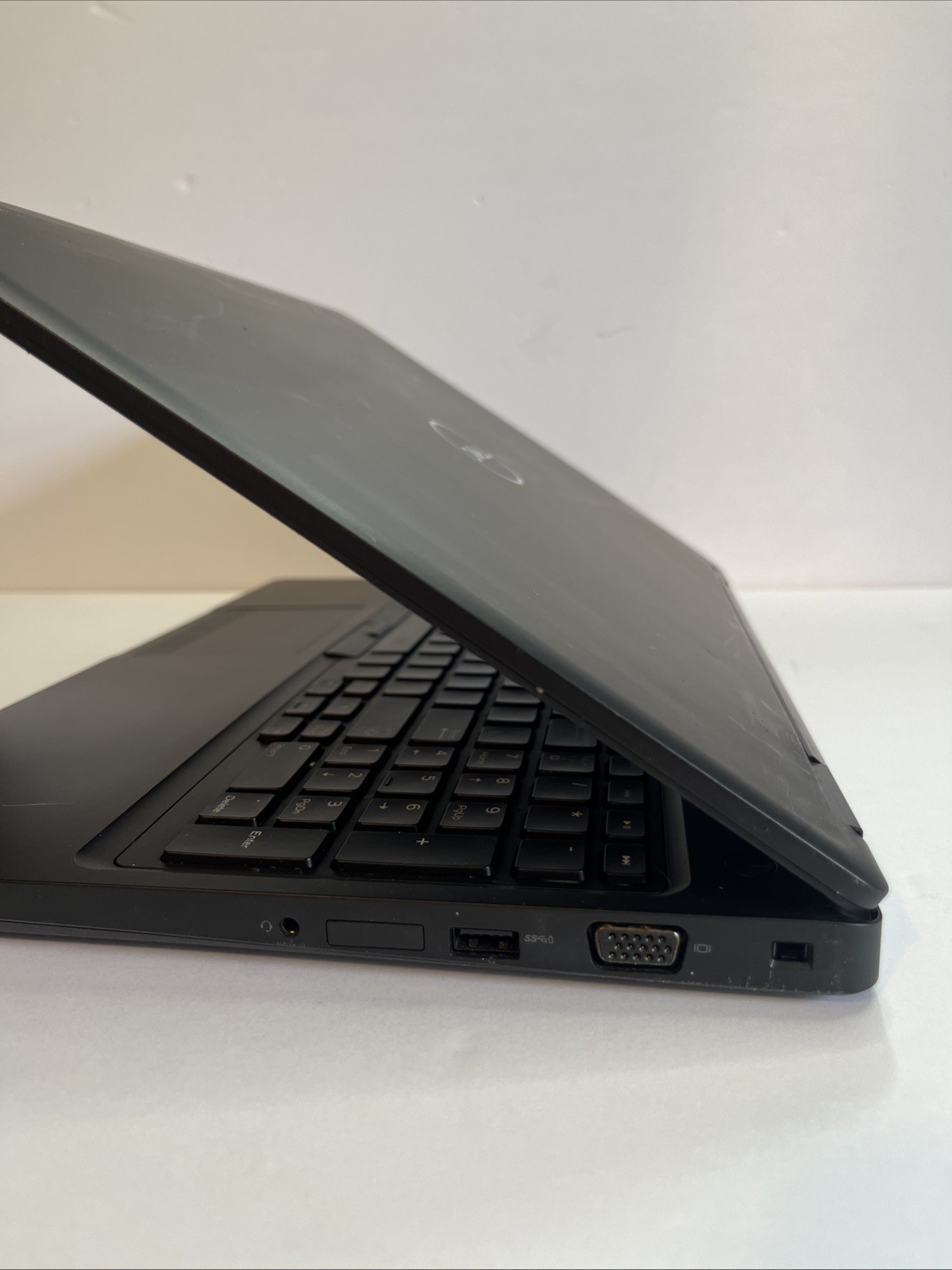 Dell Precision 3530 i5-8400H 2.50GHz 8/512GB Win11H UHD630 15.5″ *read* #310