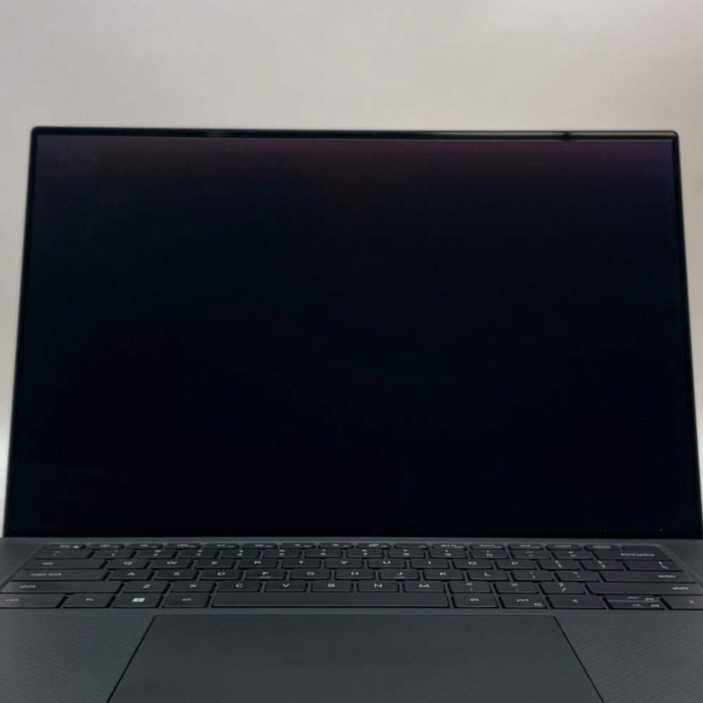 Dell XPS 15 9530 15.6″ i9-13900H 2.6GHz 32GB RAM 1TB SSD GeForce RTX 4070