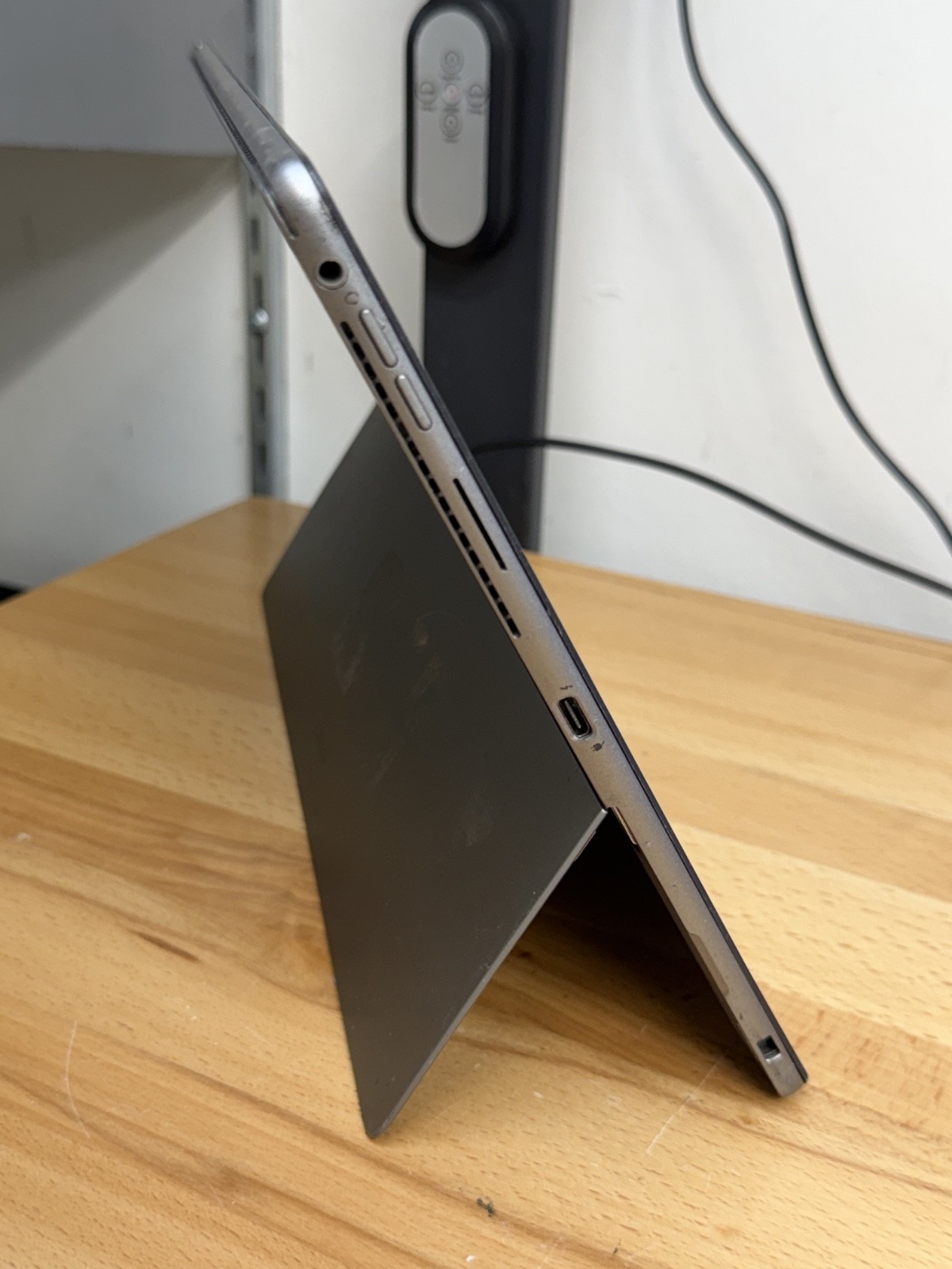 Dell Latitude 7320 Detachable 13″ Detachable 2-in-1 No KB for PARTS REPAIR