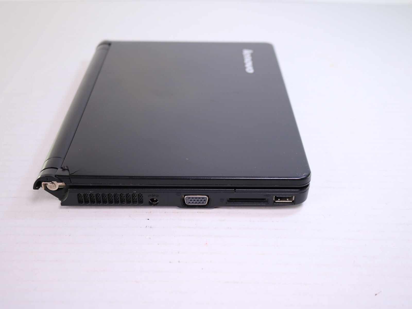 Lenovo Laptop 4231 Ideapad Laptop Netbook As Is, 512M Ram, no HHD, no AC cord. !